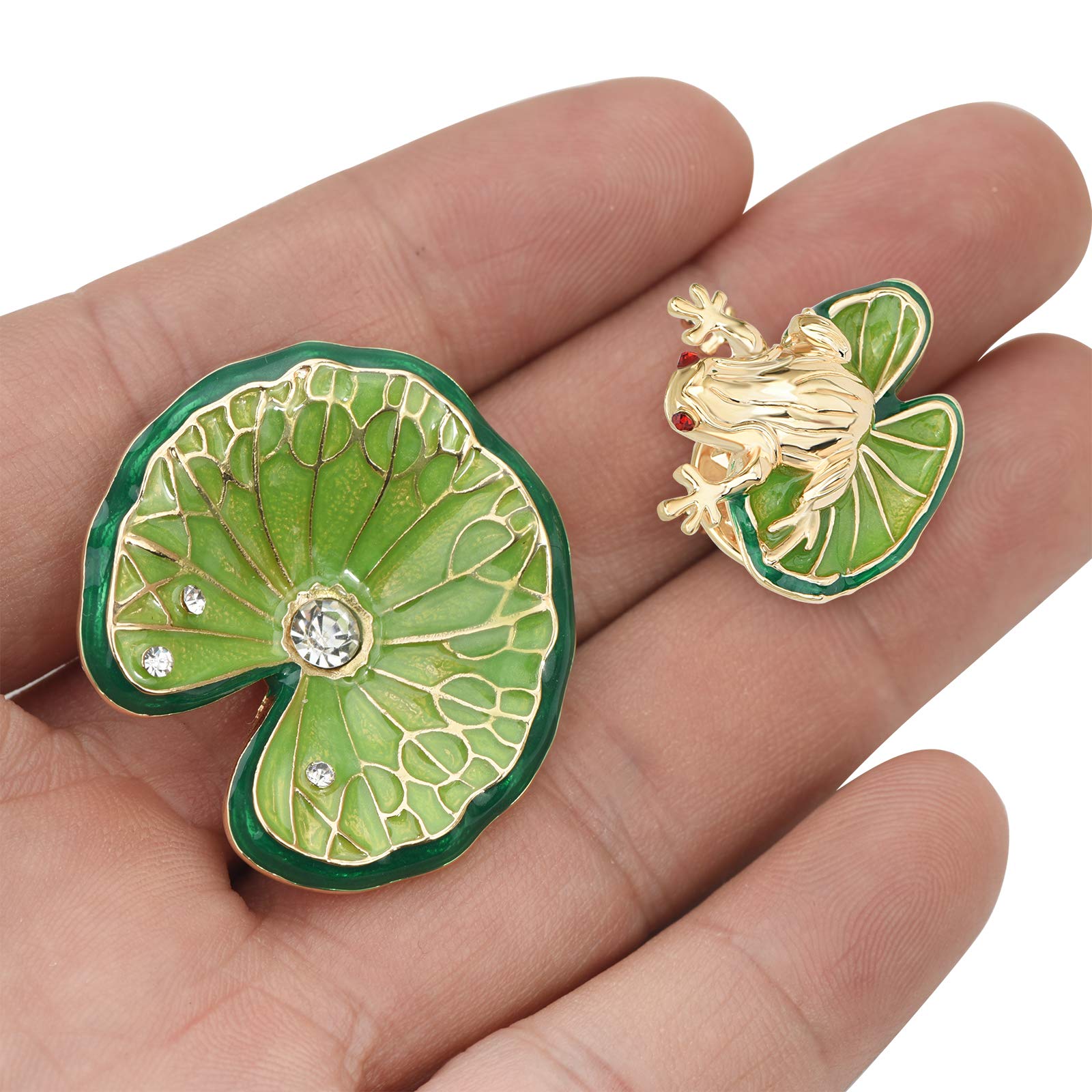 Green Enamel Lotus Leaf Frog Cartoon Lucky Animal Brooch Pin - Cute Lapel Pins for Women & Men - Perfect for Hats, Collars, Costumes & Fashion Accessories