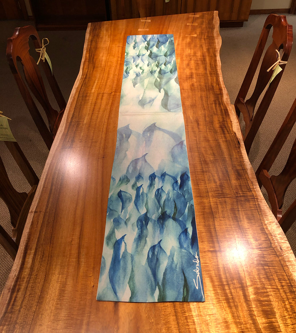 Sabado Blue Birds Table Runner Set - Elegant Floral Printed Dining Table Decor for Thanksgiving, Christmas & Special Occasions