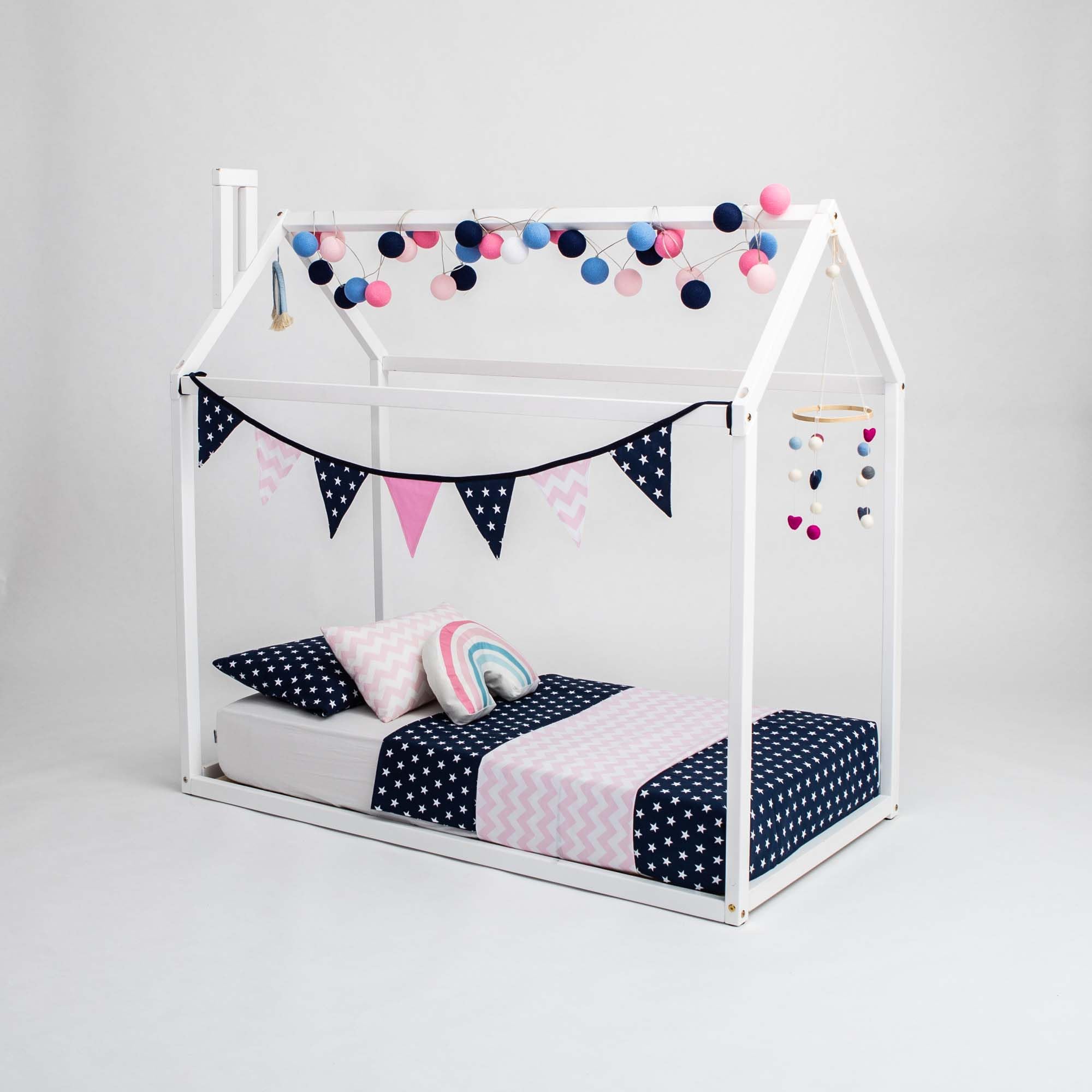 **Toddler Bed Frame - Wooden House Design Floor Bed with Twin Size Mattress Slats (39