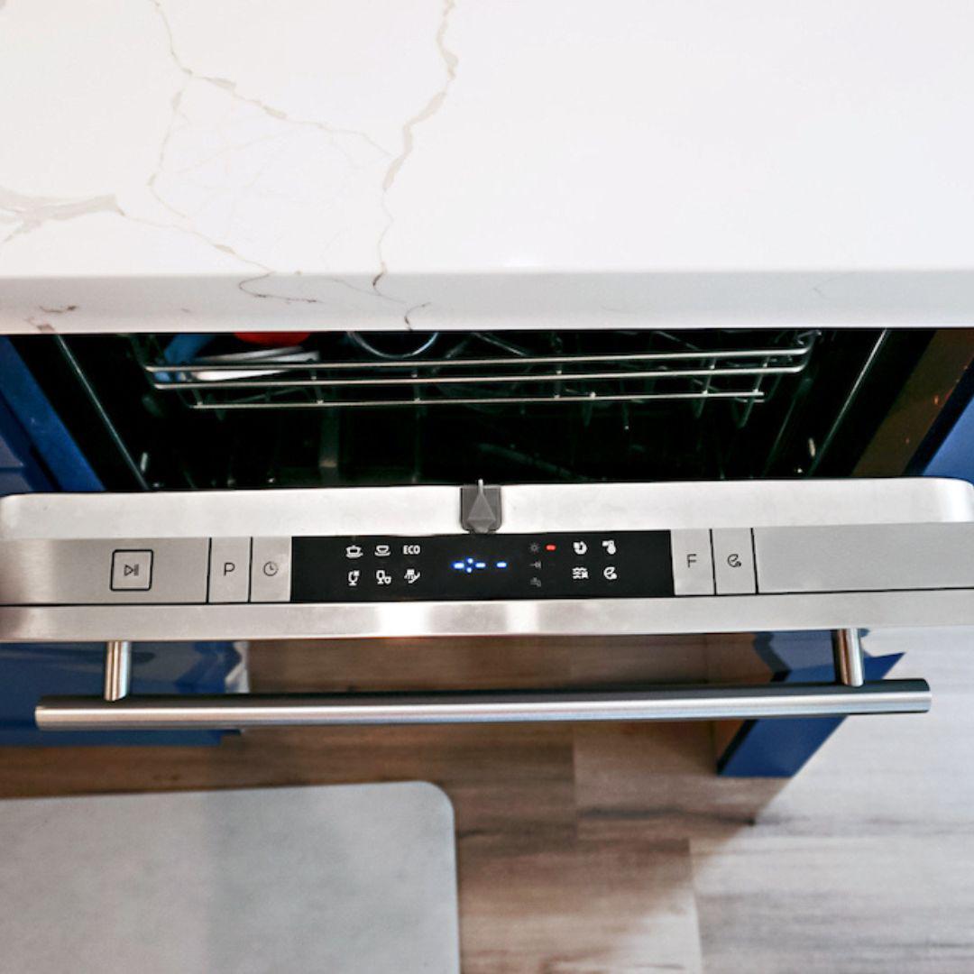 ZLINE 24-Inch Built-In Dishwasher with Stainless Steel Tub - Quiet 52dBa Operation, Modern Handle Design - Perfect for Small Kitchens & Open-Concept Homes (Model DW 304 24)