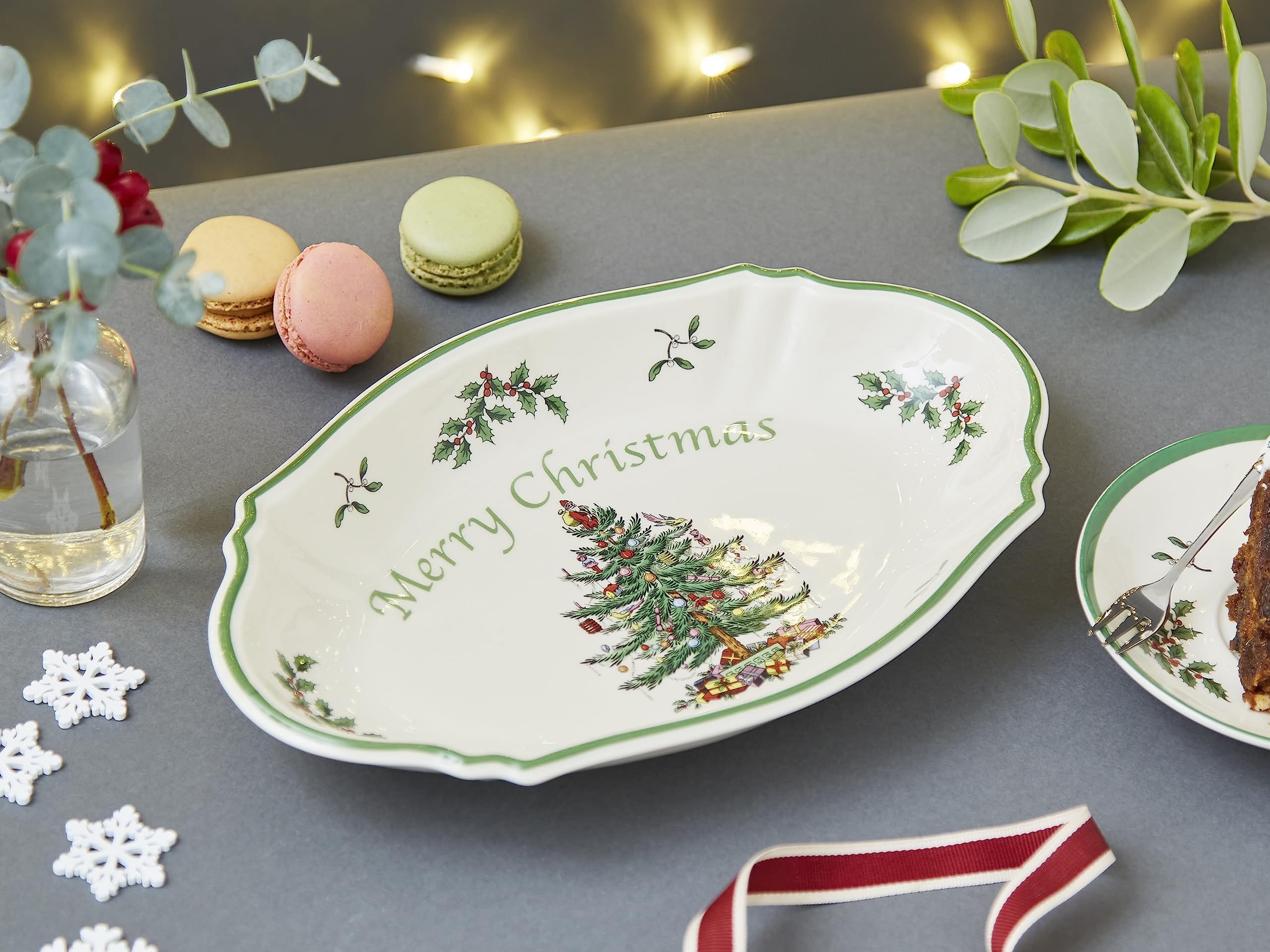 Portmeirion Spode Christmas Tree Oval Festive Serving Tray - 6-Inch Rectangular Earthenware Holiday Tableware | Microwave, Dishwasher & Oven Safe | Perfect for Christmas Parties, Holiday Entertaining & Seasonal Decor