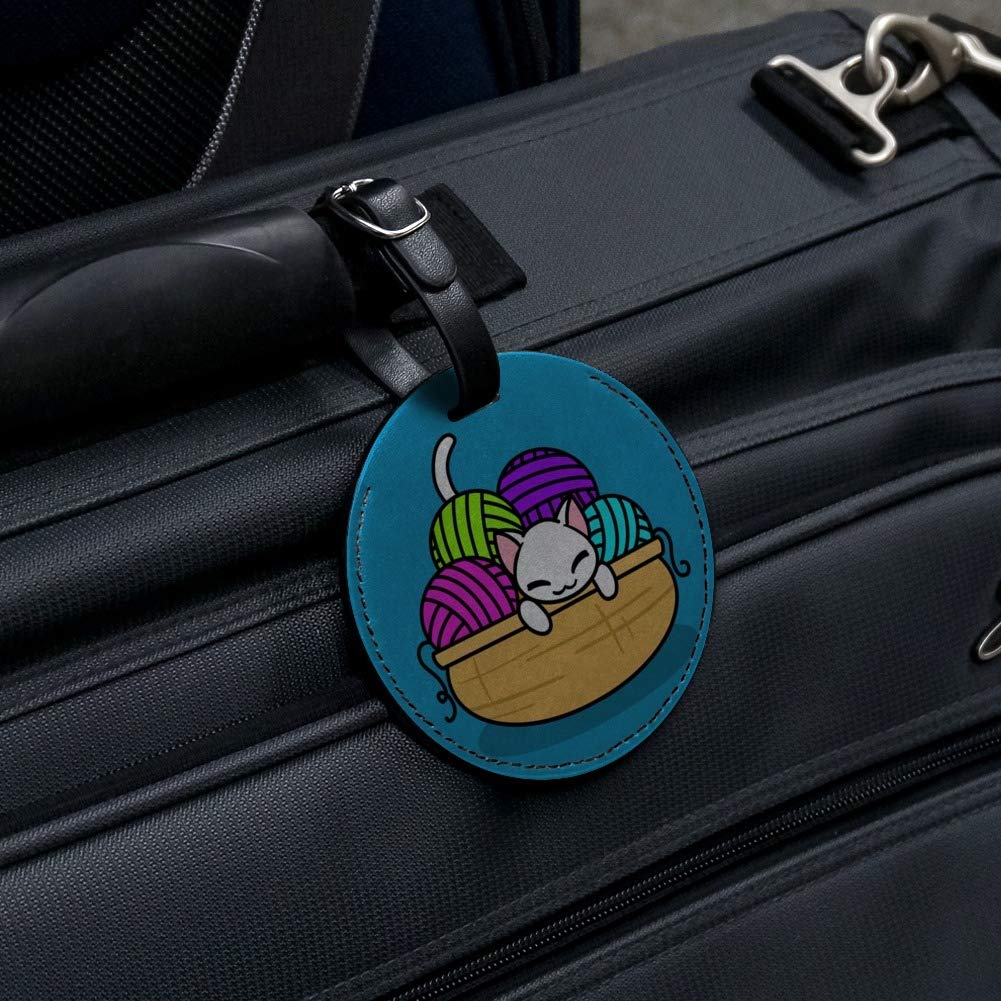 Round Leather Luggage Tag with Cat in Yarn Basket Design - Personalized Suitcase ID Tag for Carry-On Bags | Perfect for Travel Identification & Pet Lover Gifts