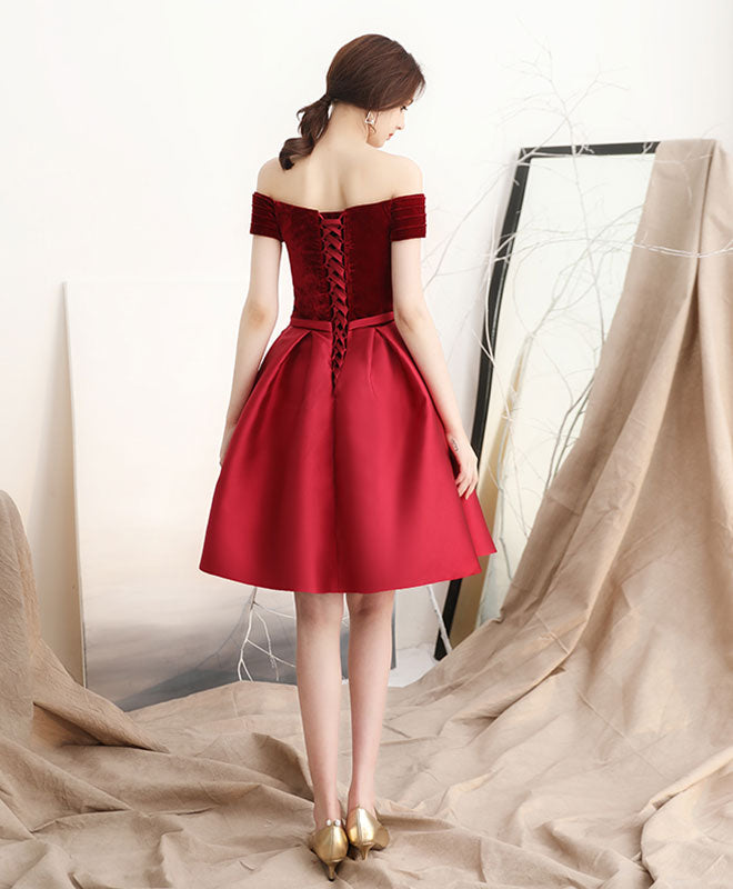 Elegant Burgundy Satin Short Prom Dress for Homecoming | Sexy Cocktail Party Dress for Women | Perfect for Dances, Formals & Special Occasions