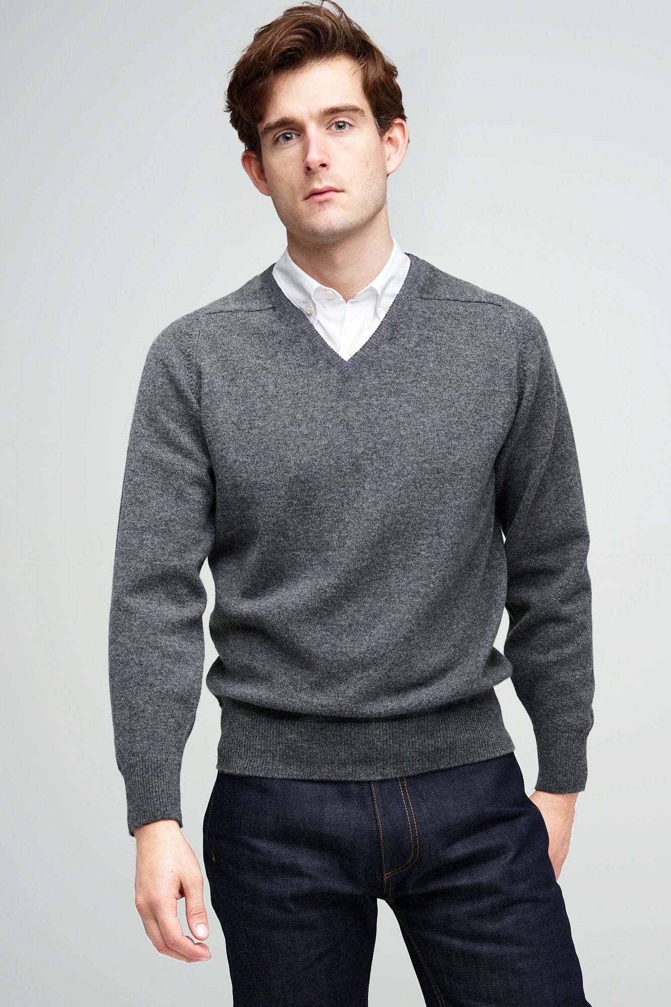 Men's Lambswool V-Neck Sweater - Soft Grey Winter Knit Pullover for Casual Wear & Office Outfits