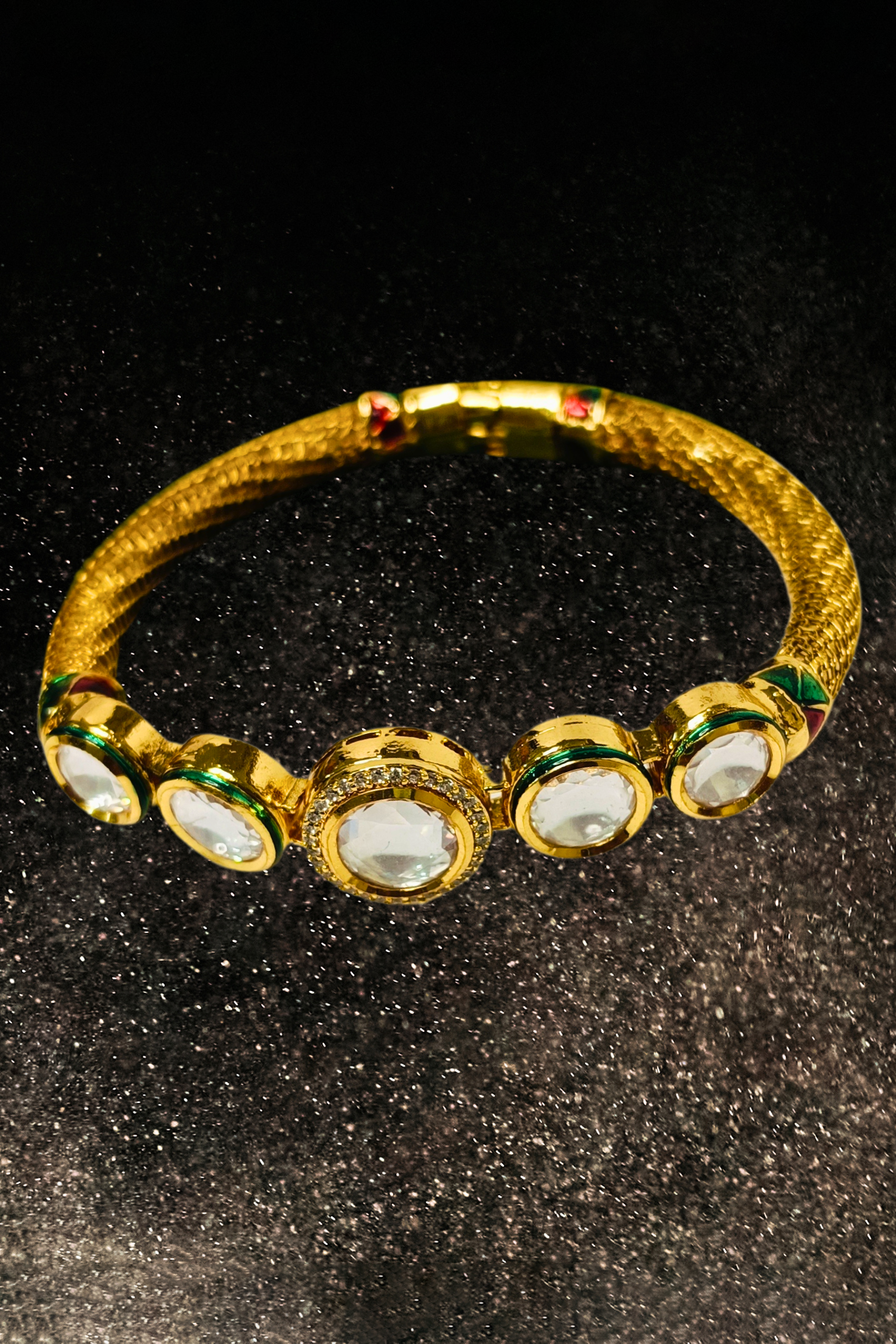 Elegant Designer Gold Plated Royal Kundan Openable Bracelet (D192) - Perfect for Weddings, Parties & Special Occasions
