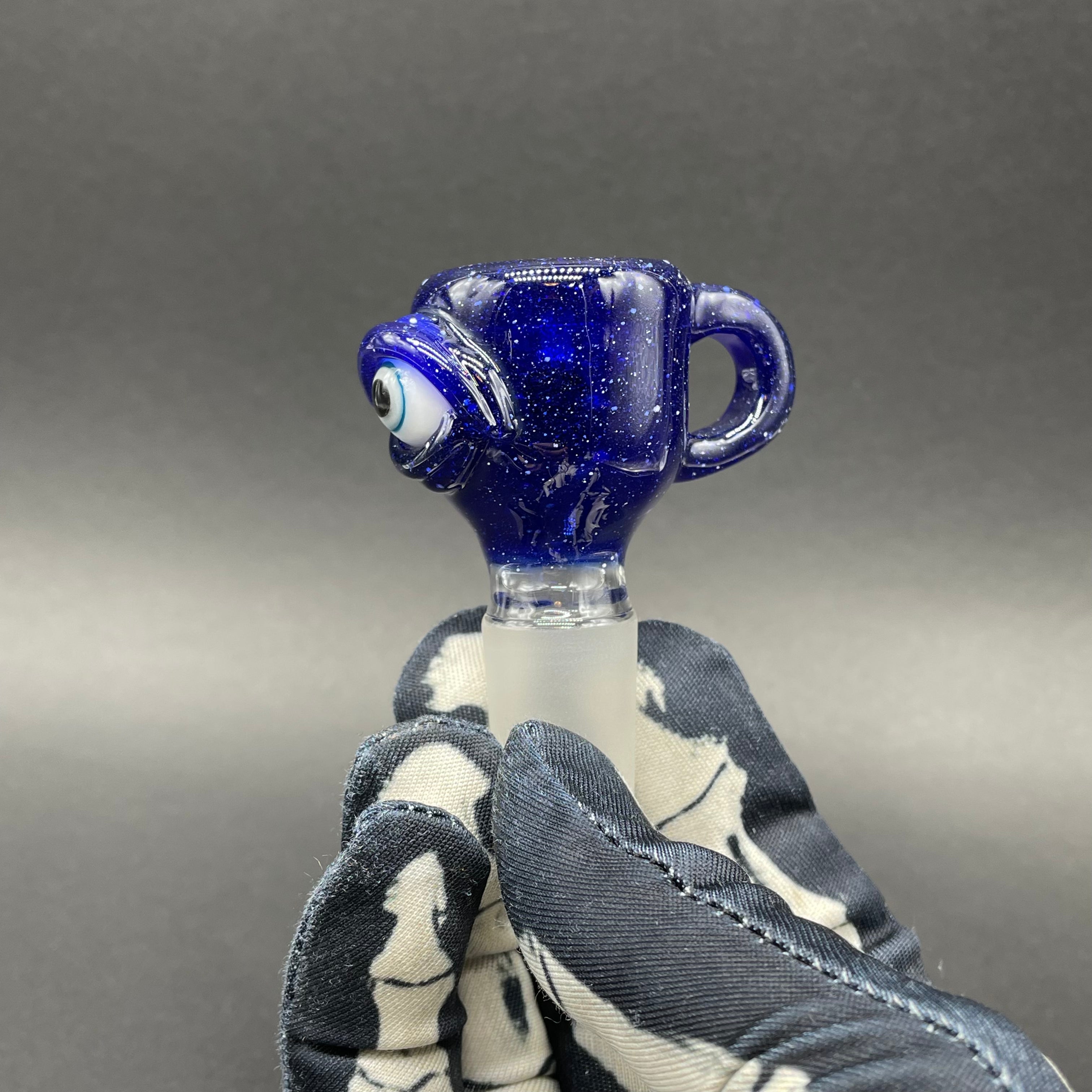 18mm Tea Cup Slide - Premium Glass Smoking Accessory for Smooth Hits | Perfect for Personal Use, Parties & Relaxation