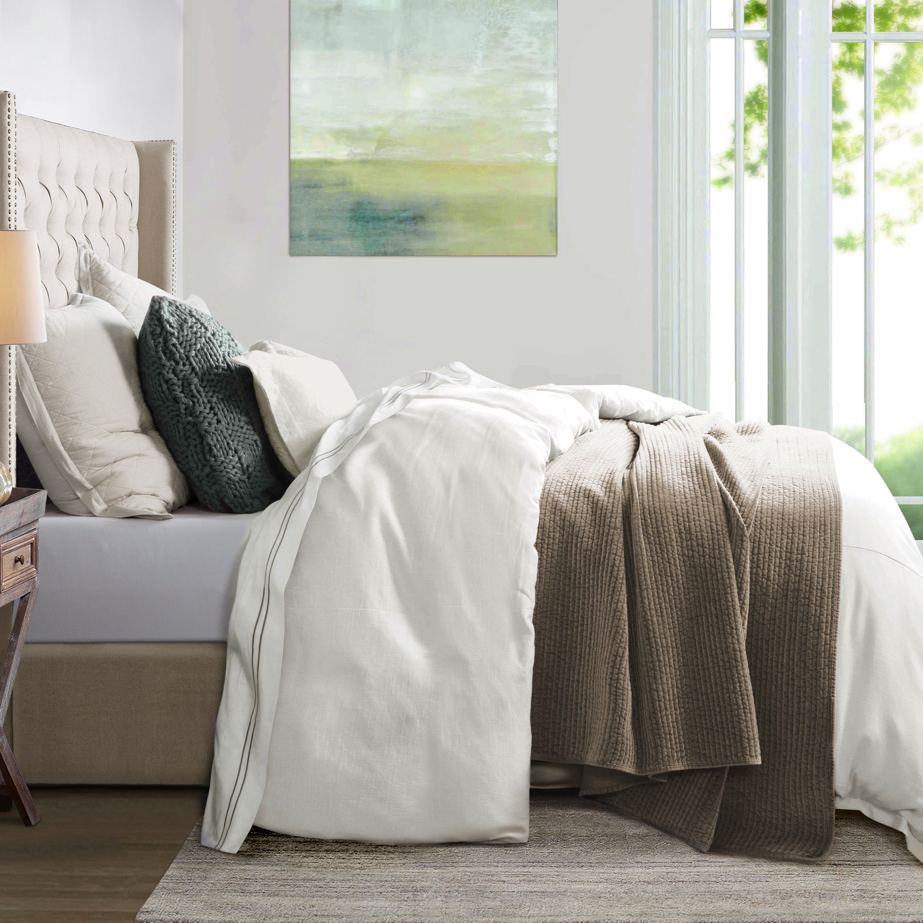 Hera Washed Linen Flange Bedding Set - Queen Size 4-Piece Set with Pillowcases & Duvet Cover - Breathable & Soft for All Seasons - Perfect for Master Bedroom, Guest Room & Vacation Homes