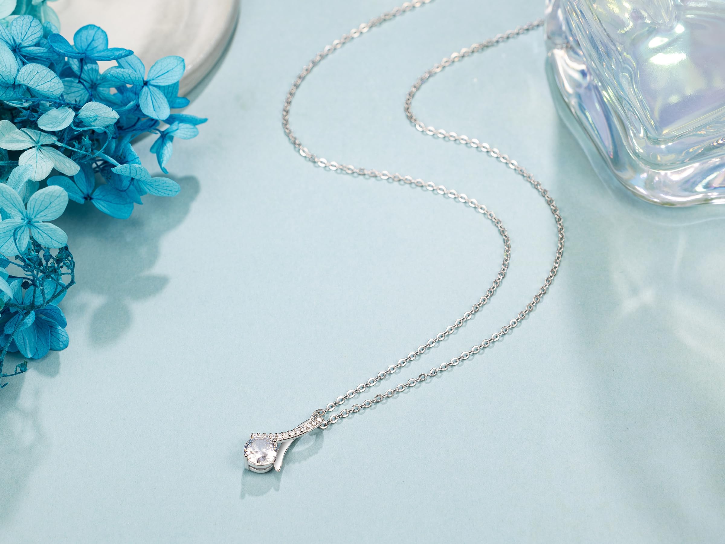 925 Sterling Silver Necklace for Boyfriend's Mom - Elegant Mother's Day & Birthday Gift for Women | Perfect for Holidays, Anniversaries & Special Occasions