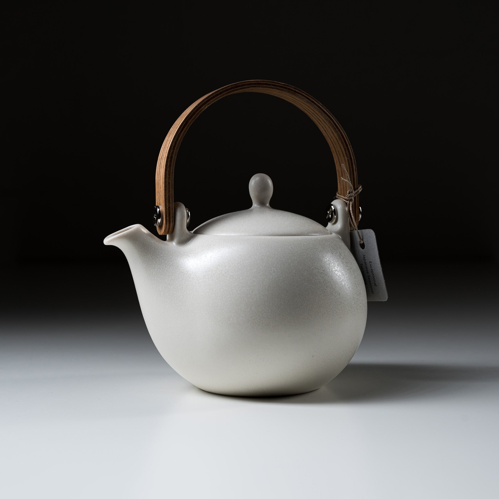Premium Yui Wooden Handle Teapot - 330ml White Ceramic Japanese Tea Pot for Green Tea, Herbal Tea & Matcha | Perfect for Home, Office & Tea Ceremonies