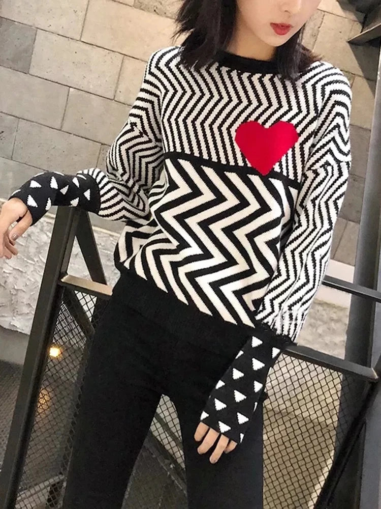 Women's Geometric Heart Pattern Knit Sweater - Long Sleeve Loose Pullover for Autumn/Winter | Cozy Casual Wear for Office, Dating & Weekend Outfits