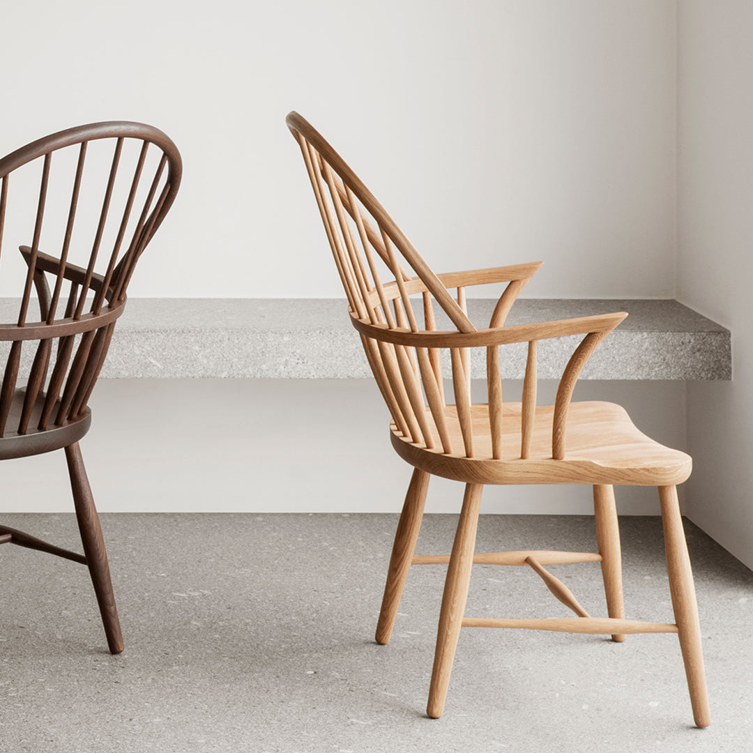FH38 Windsor Armchair - Solid Wood Dining Chair, Comfortable Kitchen & Office Chair, Handcrafted Traditional Design - Perfect for Dining Rooms, Home Offices & Restaurants