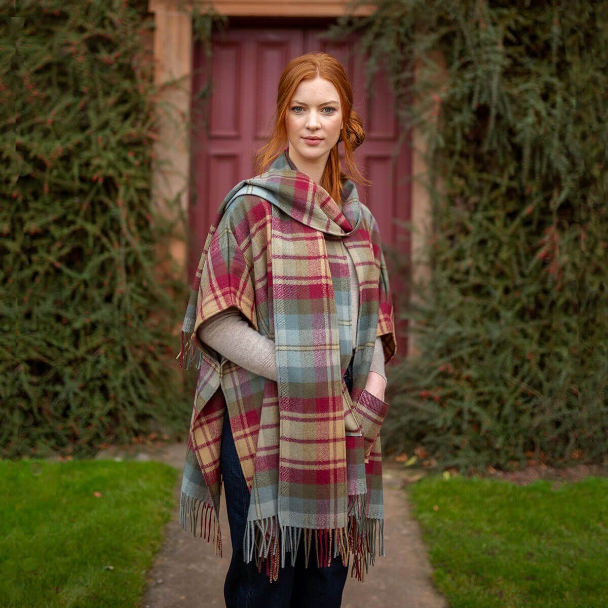 Robyn Auld Scotland Tartan Lambswool Jacket - Classic Wool Coat for Women | Perfect for Fall, Winter & Outdoor Adventures