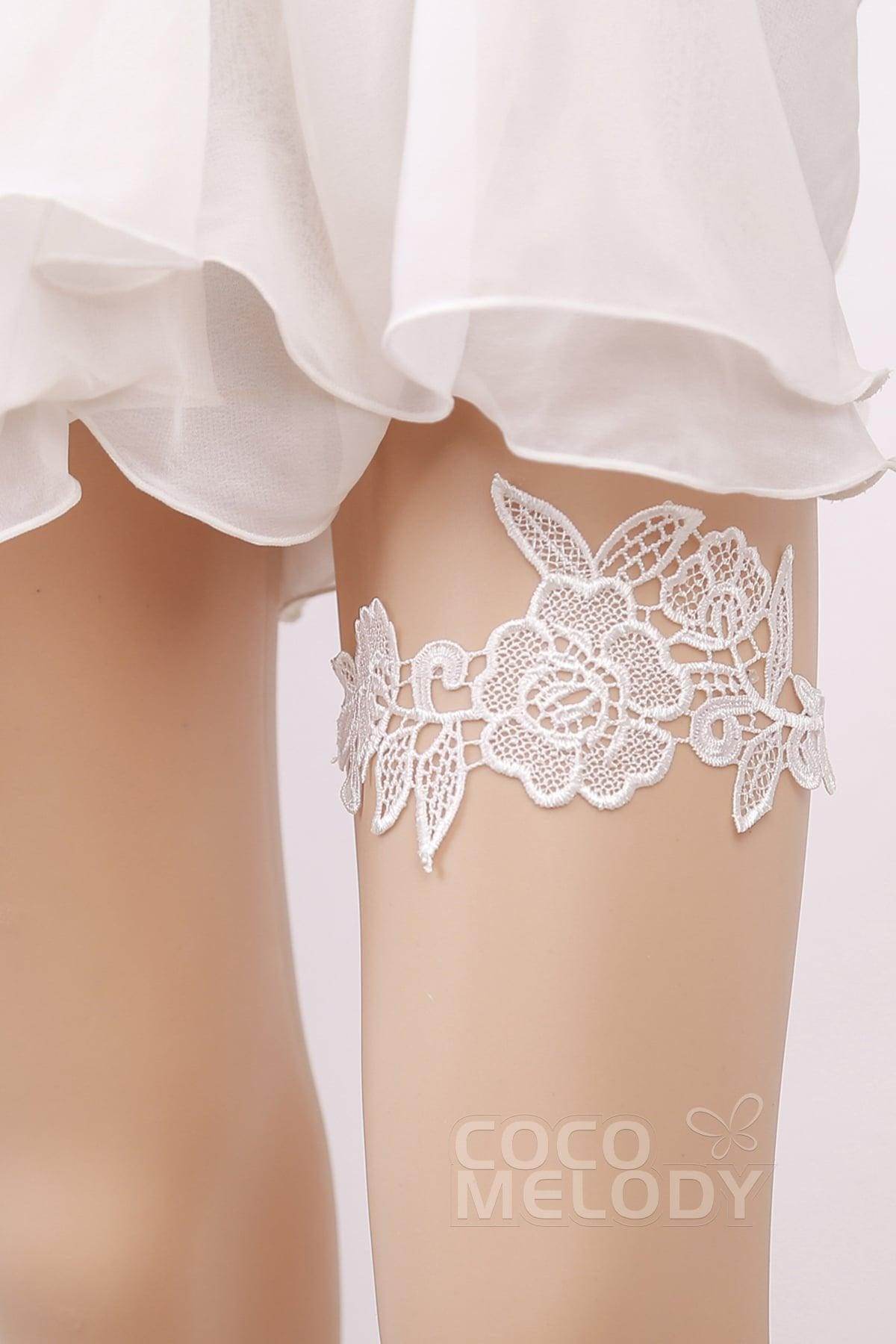 Elegant Lace Wedding Garter Set - Romantic Bridal Accessory for Wedding Day & Boudoir Photography (WD17014) - Perfect for Something Blue Tradition, Bridal Shower Gifts and Honeymoon Nights