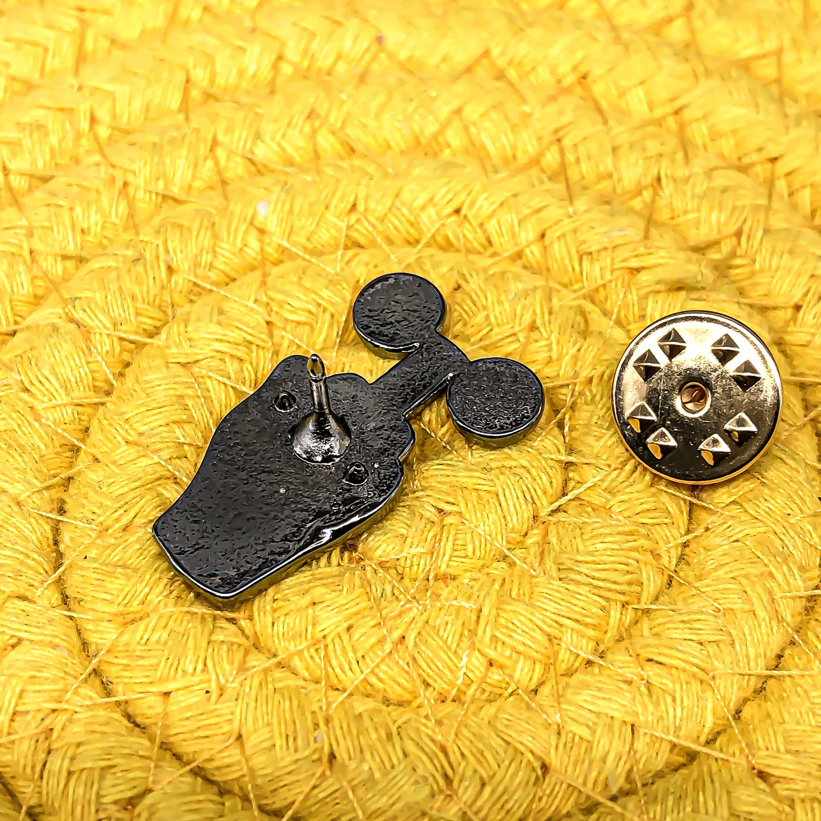 Fun Enamel Lapel Pin - Push Up Glasses Badge for Clothes & Bags - Trendy Accessory for Work & School
