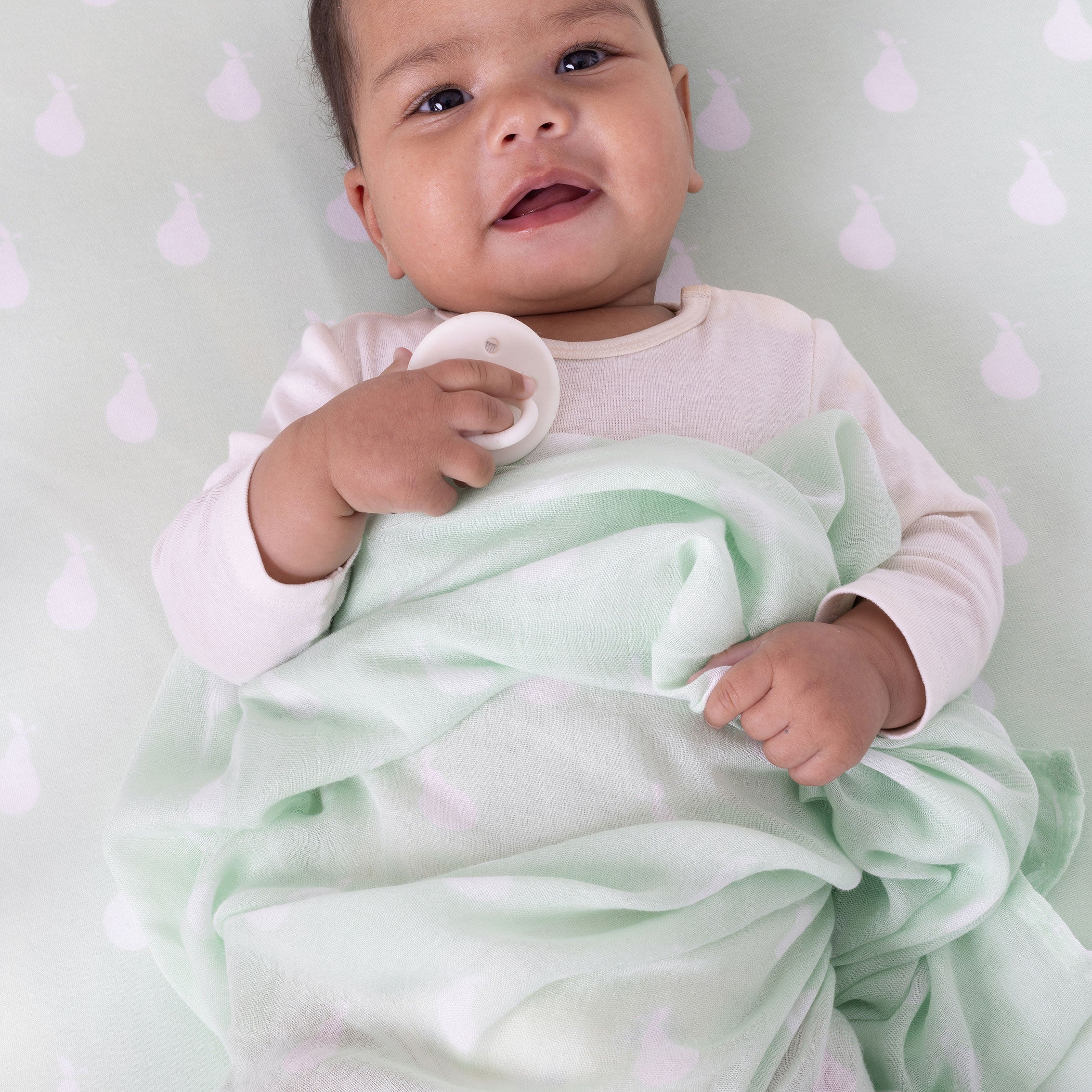 Nordic Sorbet 3-Pack Muslin Swaddle Blankets - Soft Baby Wrap for Newborns in Orange & Pear Colors | Perfect for Swaddling, Nursing, and Stroller Outings