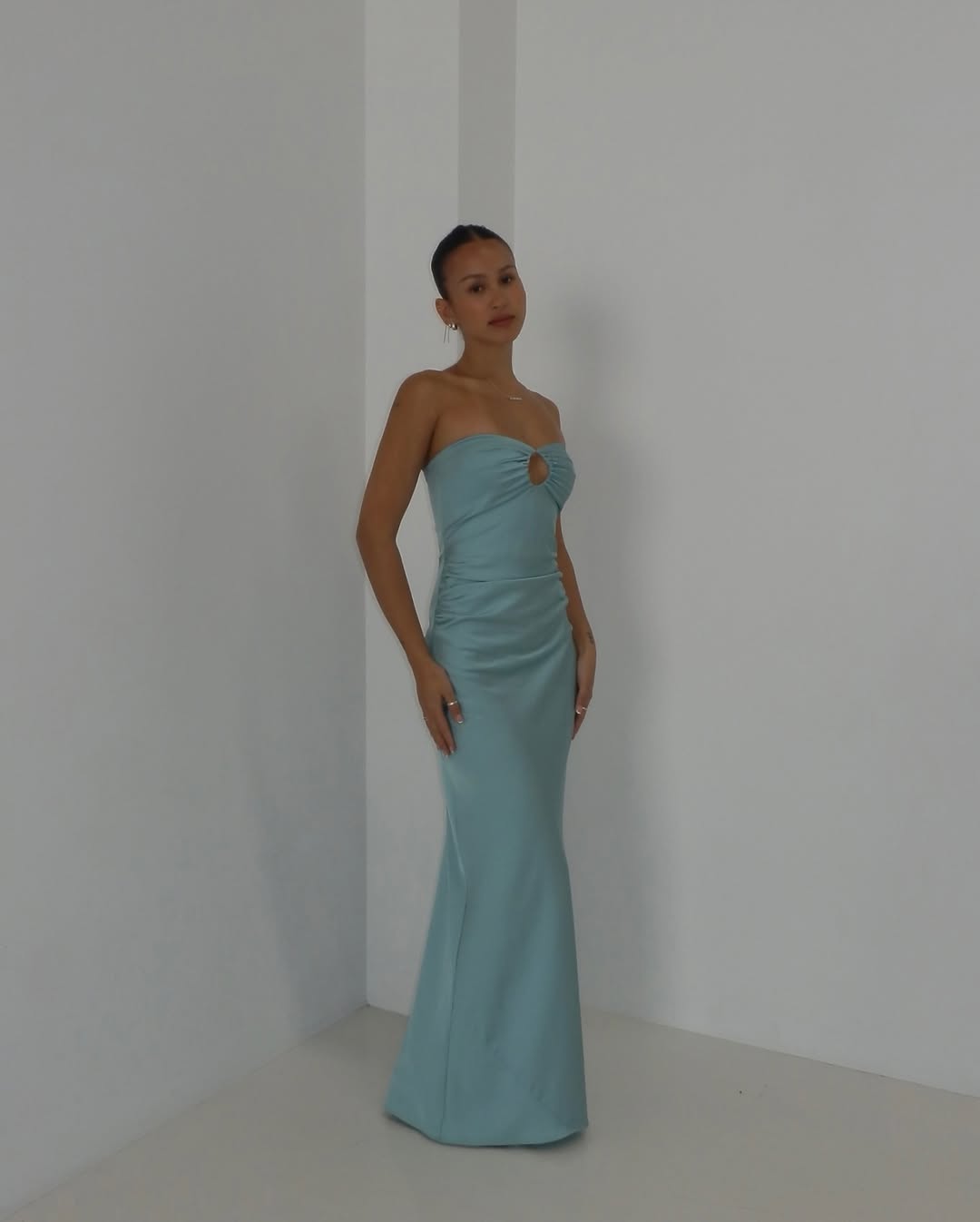 Elegant Blue Sheath Long Prom Dress for Evening Parties & Formal Events - Perfect for Homecoming, Dances & Special Occasions - Style J5586