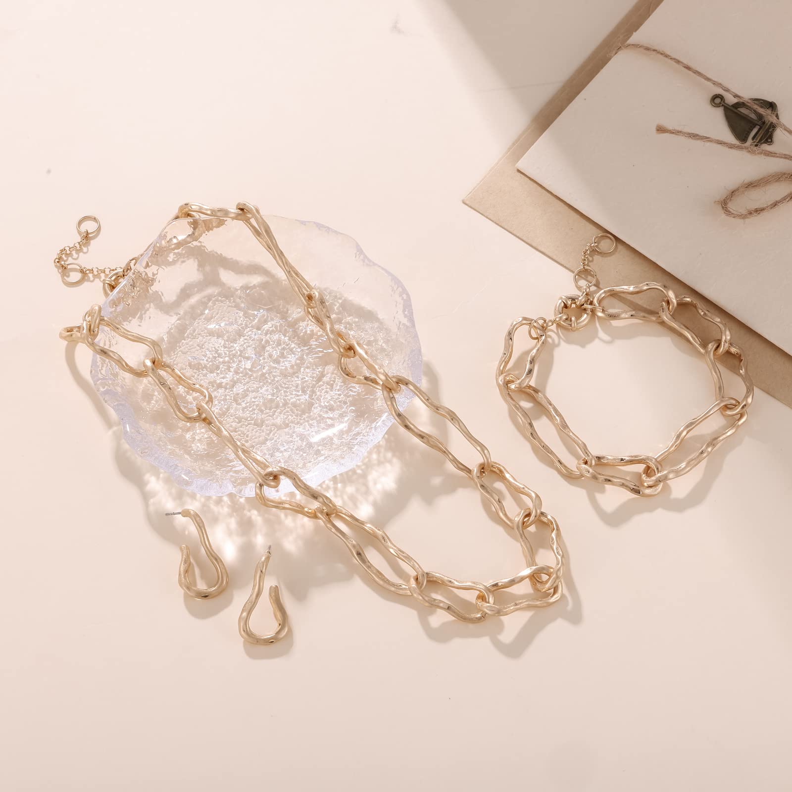 18K Gold Jewelry Set for Women - Elegant Link Chain Necklace, Matching Bracelet & Earrings - Perfect Gift for Birthday, Anniversary & Valentine's Day - Ideal for Parties, Weddings & Special Occasions