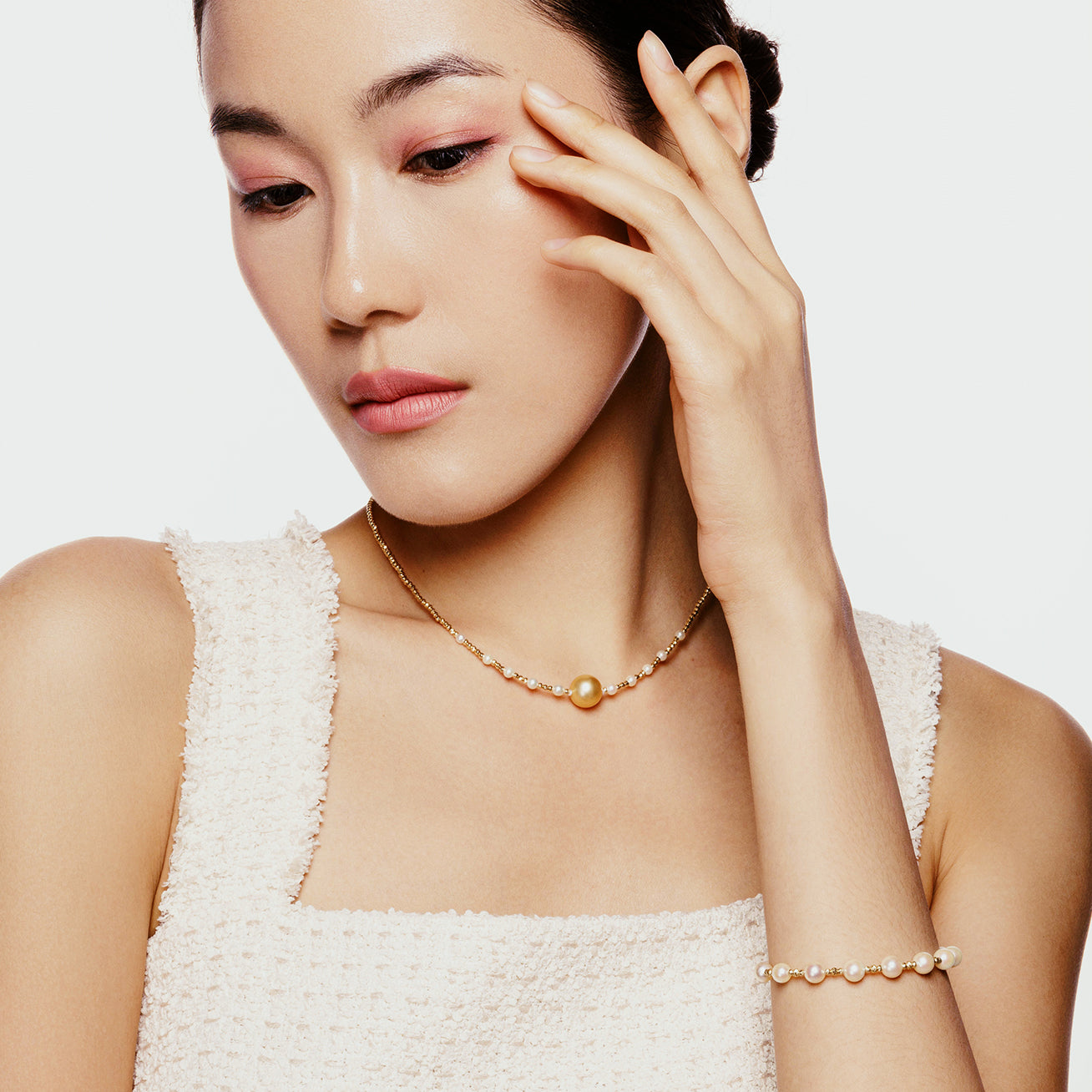 18K Solid Gold South Sea Golden Pearl Necklace KN00123 | Elegant Luxury Jewelry for Women, Wedding, Anniversary & Special Occasion Gifts