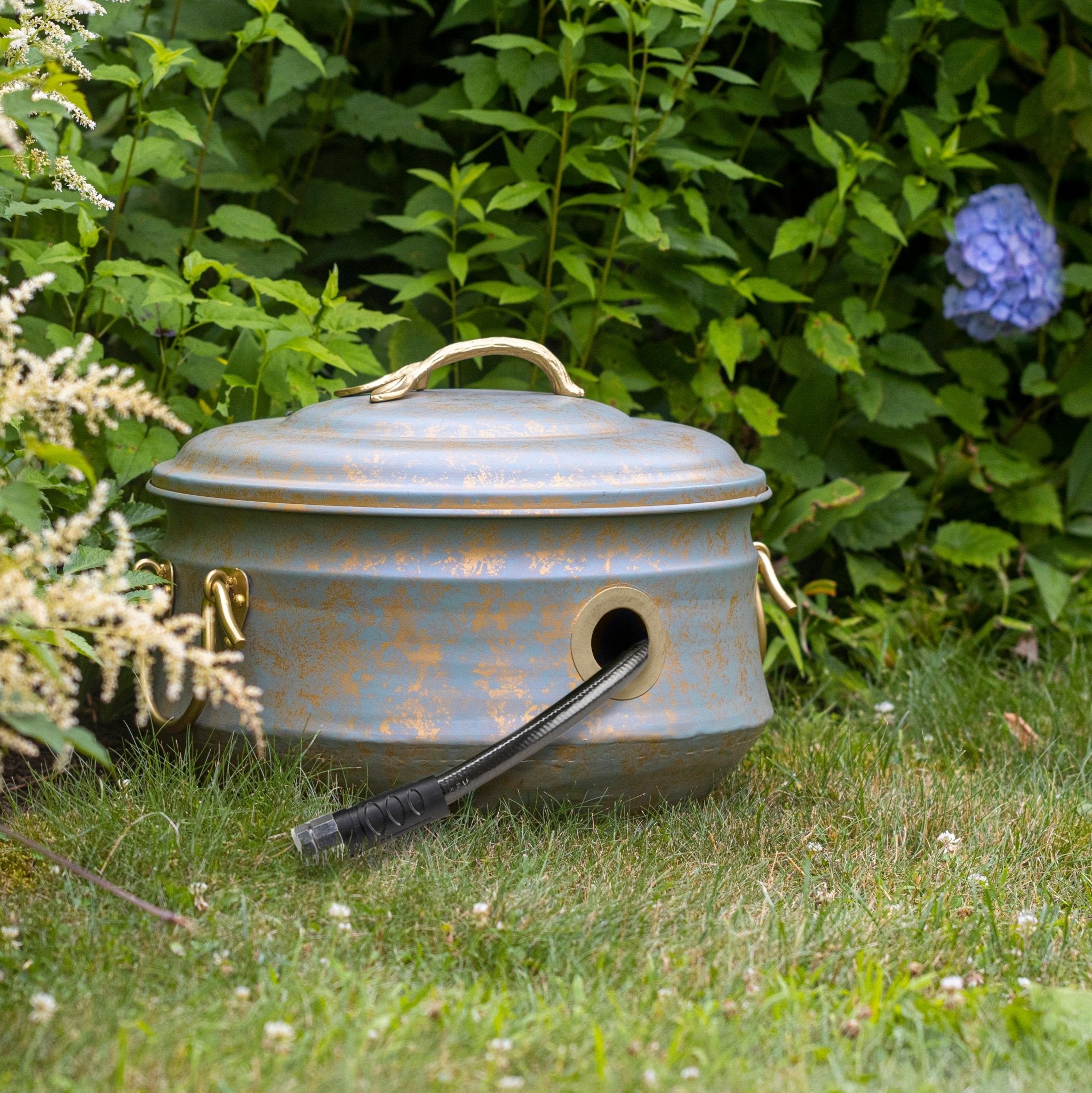 Sedona Hose Pot with Lid - Decorative Outdoor Garden Hose Holder with Brass Accents - Perfect for Organizing Garden Hoses in Backyards, Patios, and Lawns