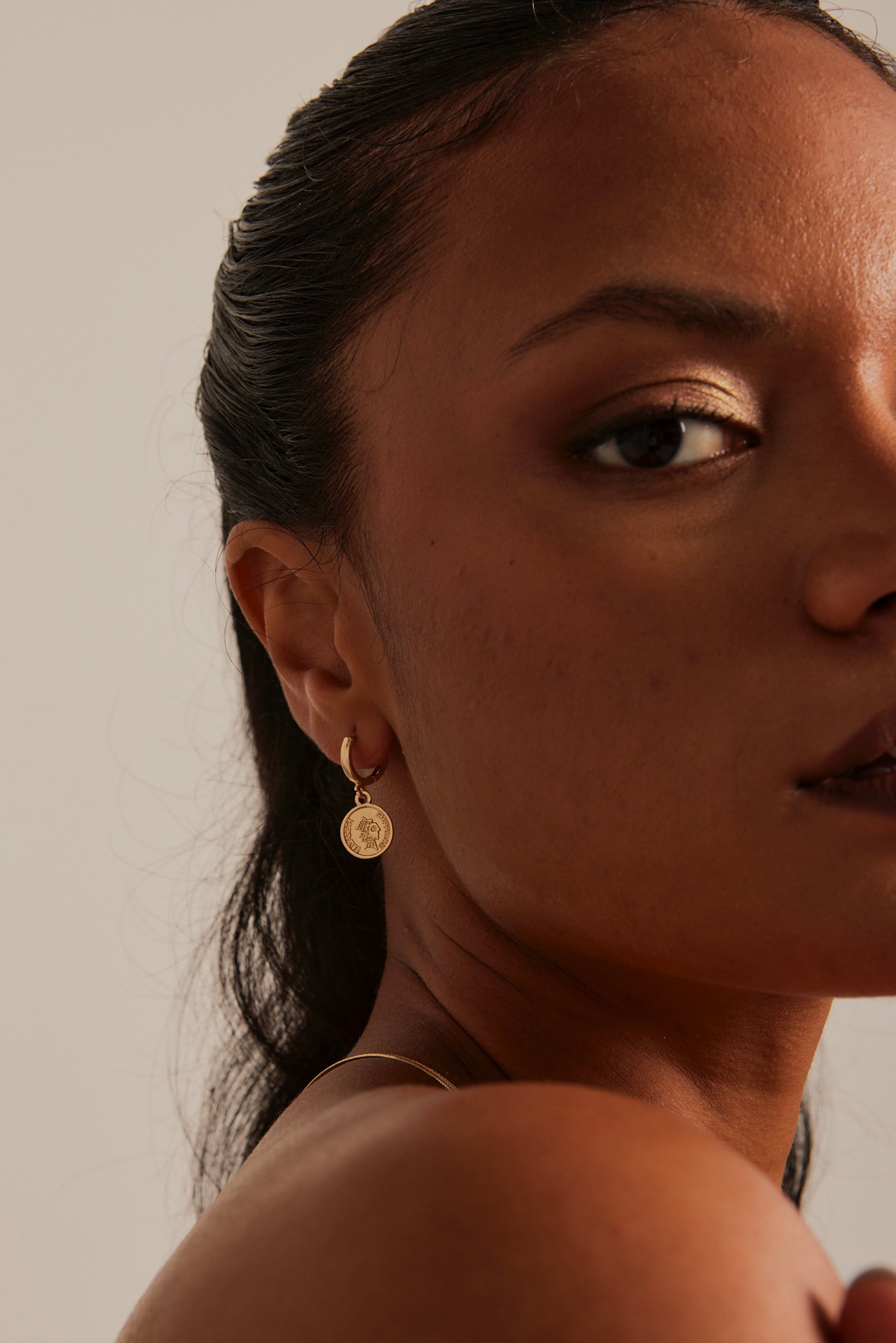 14K Gold Huggie Hoop Earrings for Women - Minimalist Coin Design, Hypoallergenic & Tarnish-Free - Perfect for Everyday Wear, Gifts & Special Occasions