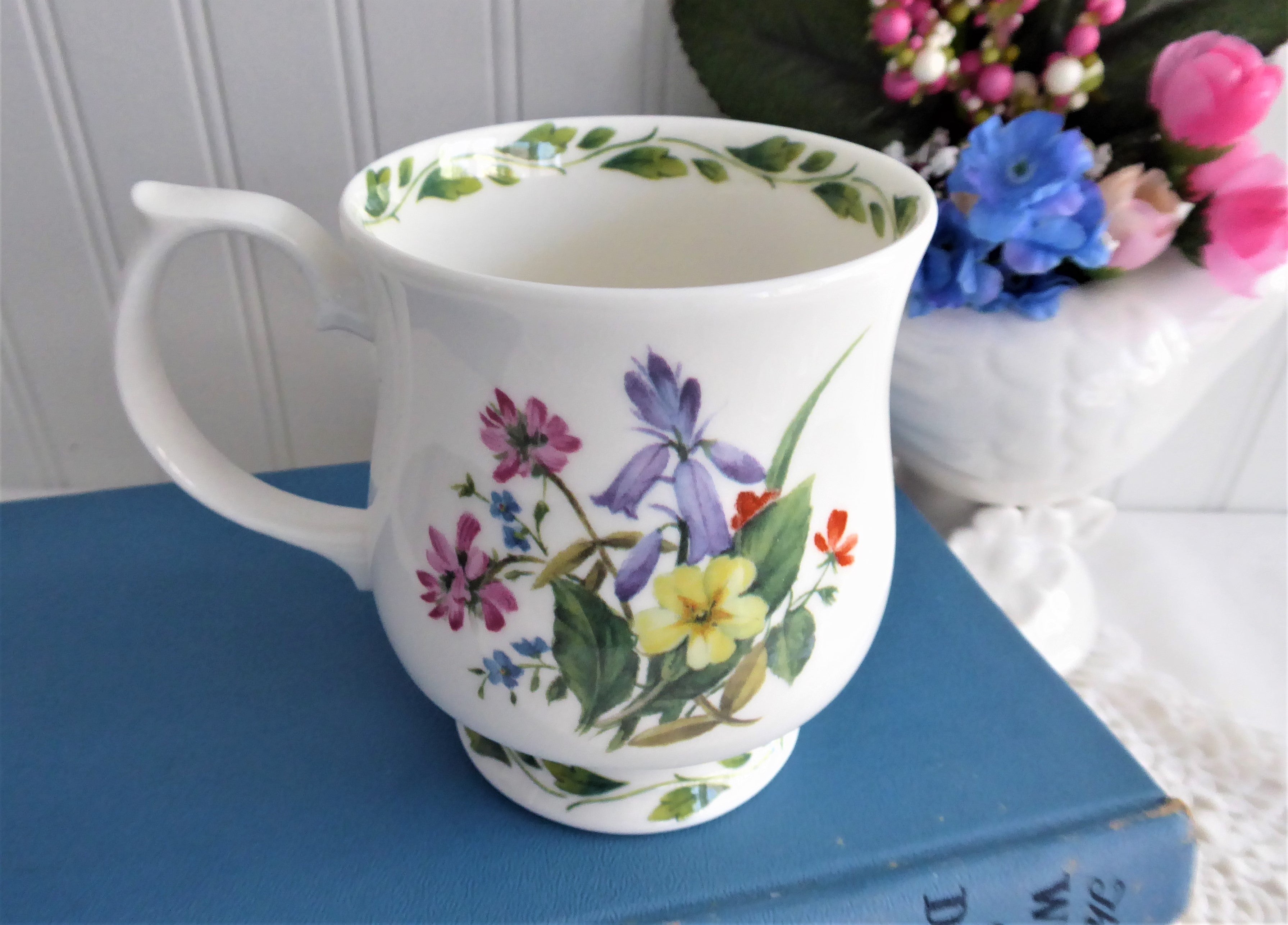 Vintage 1990s English Bone China Mug with Buttercups, Harebells & Clover Floral Design - RHS Queens Collection - Perfect for Tea Time & Collectible Display