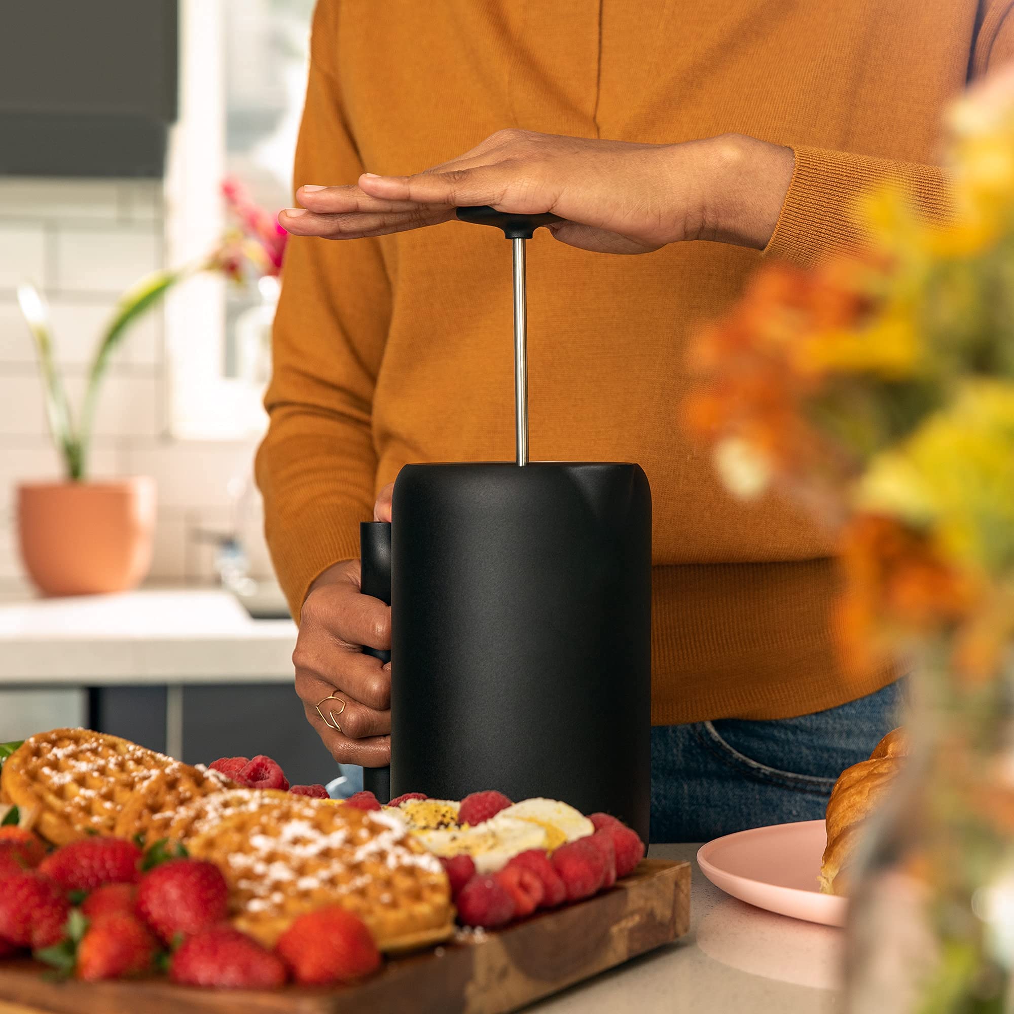 Fellow Clara Insulated French Press Coffee Maker - 24oz Stainless Steel Thermal Carafe with Enhanced Filtration System - Matte Black - Perfect for Home, Office & Travel Coffee Brewing