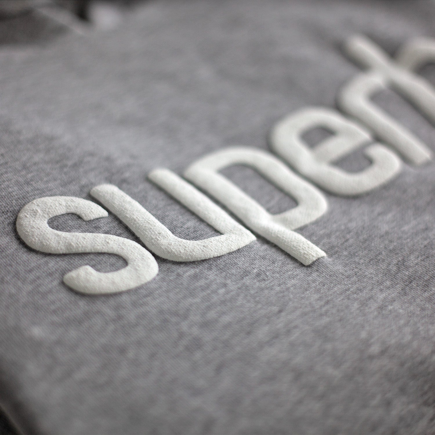 Puffy Mode Grey Hoodie - Cozy & Stylish Sweatshirt for Men & Women - Perfect for Casual Wear, Gym, and Outdoor Activities