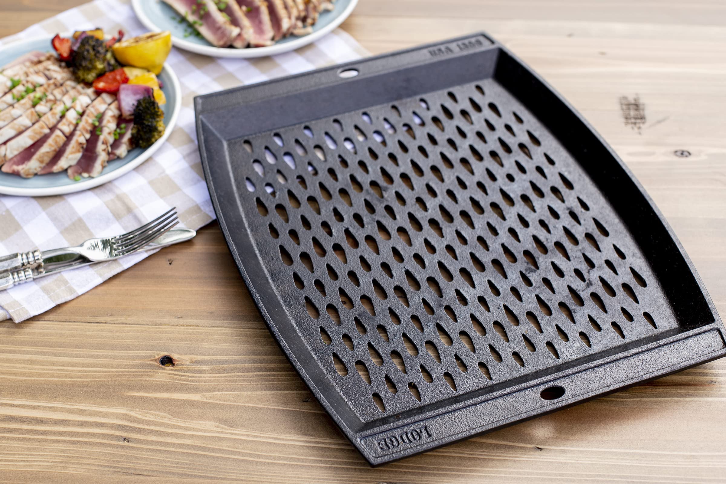 Lodge Pre-Seasoned 15 Inch Cast Iron Grill Pan - Heavy Duty Rectangle Grill Topper for BBQ, Stovetop & Camping - Prevents Food from Falling Through Grates - Perfect for Burgers, Steaks & Vegetables