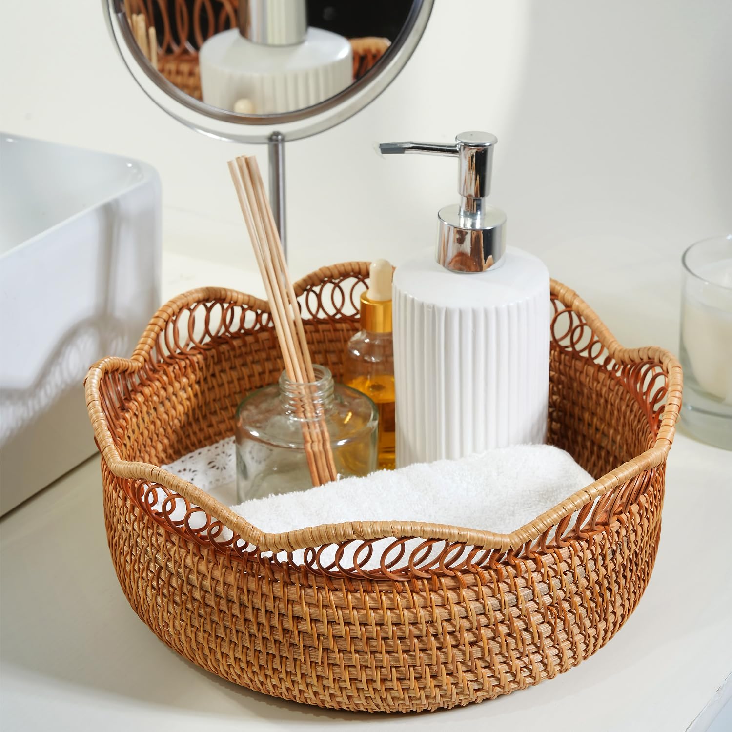Round Rattan Wicker Bread Basket with Removable White Liner - 11