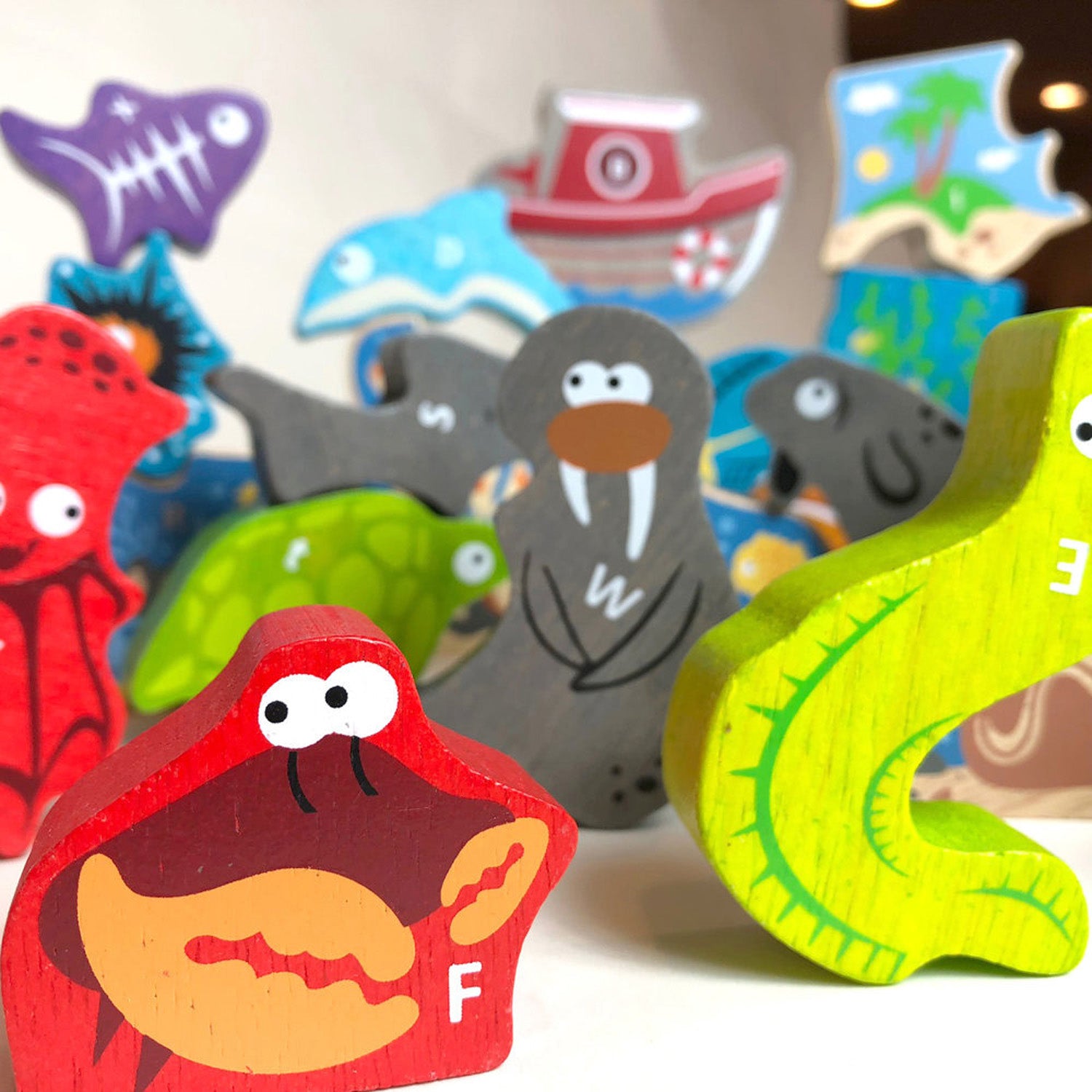BeginAgain Ocean A To Z Puzzle - Educational Alphabet Wooden Toy for Kids, Perfect for Learning Letters & Marine Life - Great for Preschool, Classroom, and Home Playtime