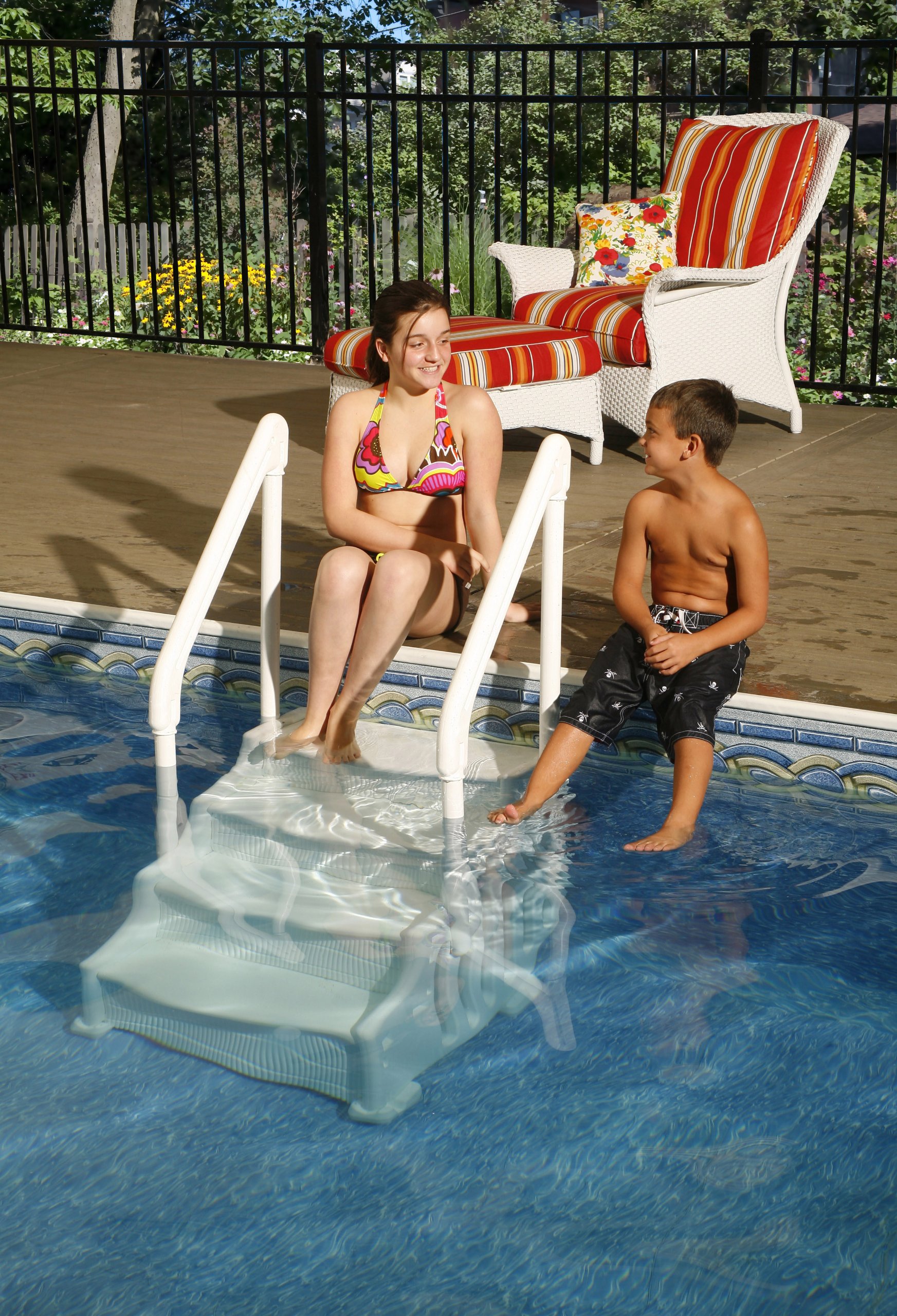 30 Inch Resin Pool Step for Above Ground Pools - Durable, Slip-Resistant & Easy Installation - Perfect for Inground & Above Ground Swimming Pools, Spas & Backyard Relaxation