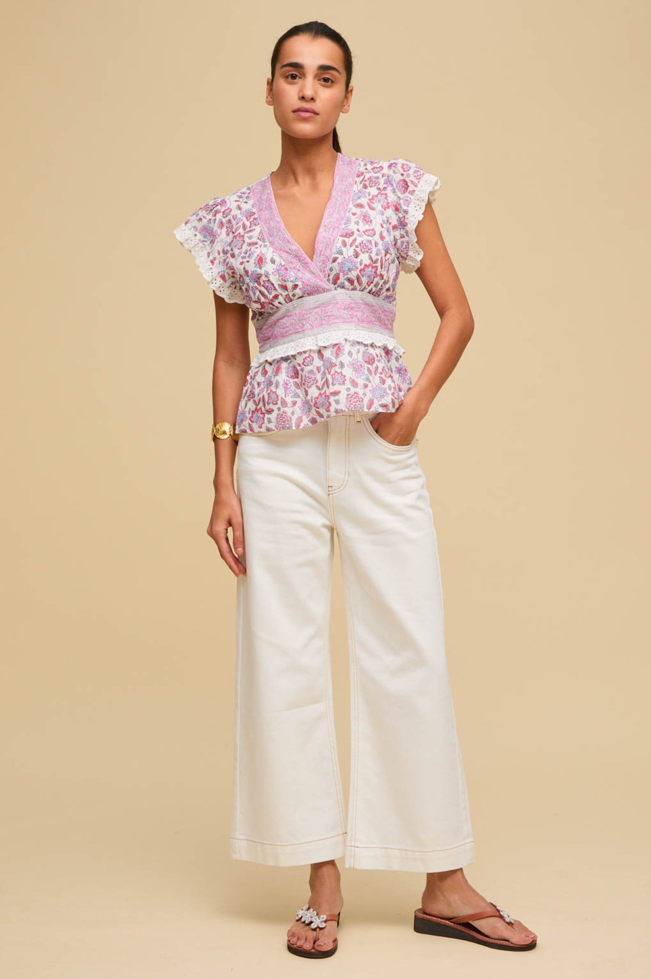 Stylish Denim Wide Leg Crop Jean in Ecru - Perfect for Casual Outfits & Everyday Wear