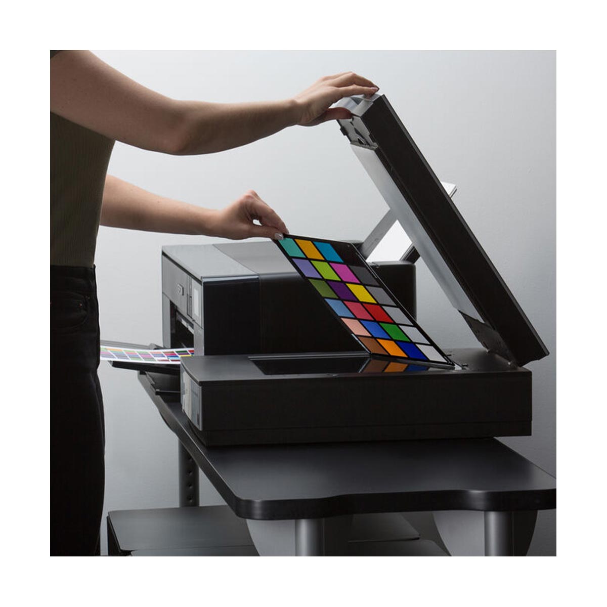 Calibrite ColorChecker Studio - Professional Color Calibration Tool for Photography & Video Editing - Perfect for Studios, Cinematography, and Digital Art Creation