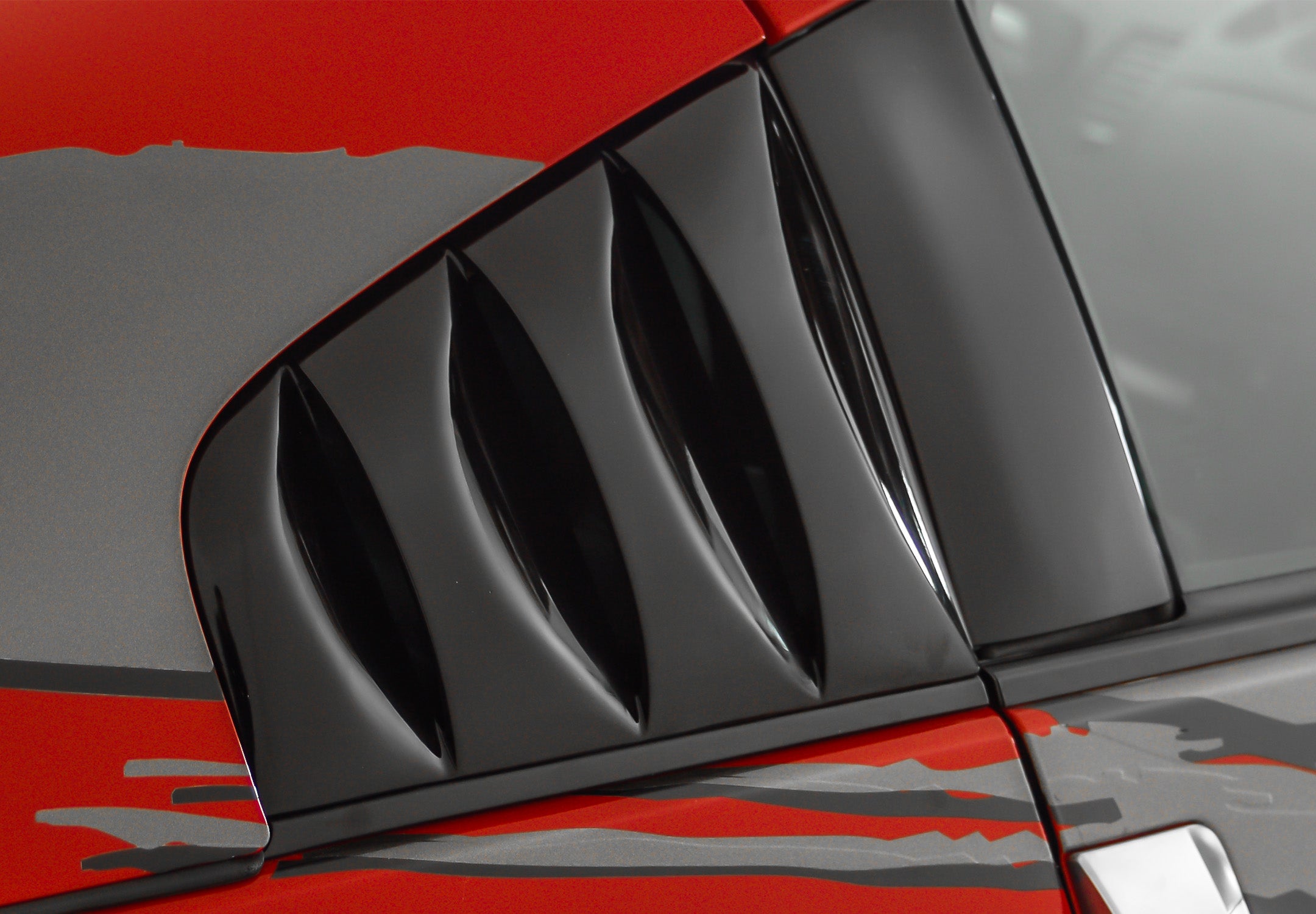2003-2008 Nissan 350Z Rear Window Louver - Black ABS Plastic Sun Shade - Perfect for Car Enthusiasts & Summer Driving Protection