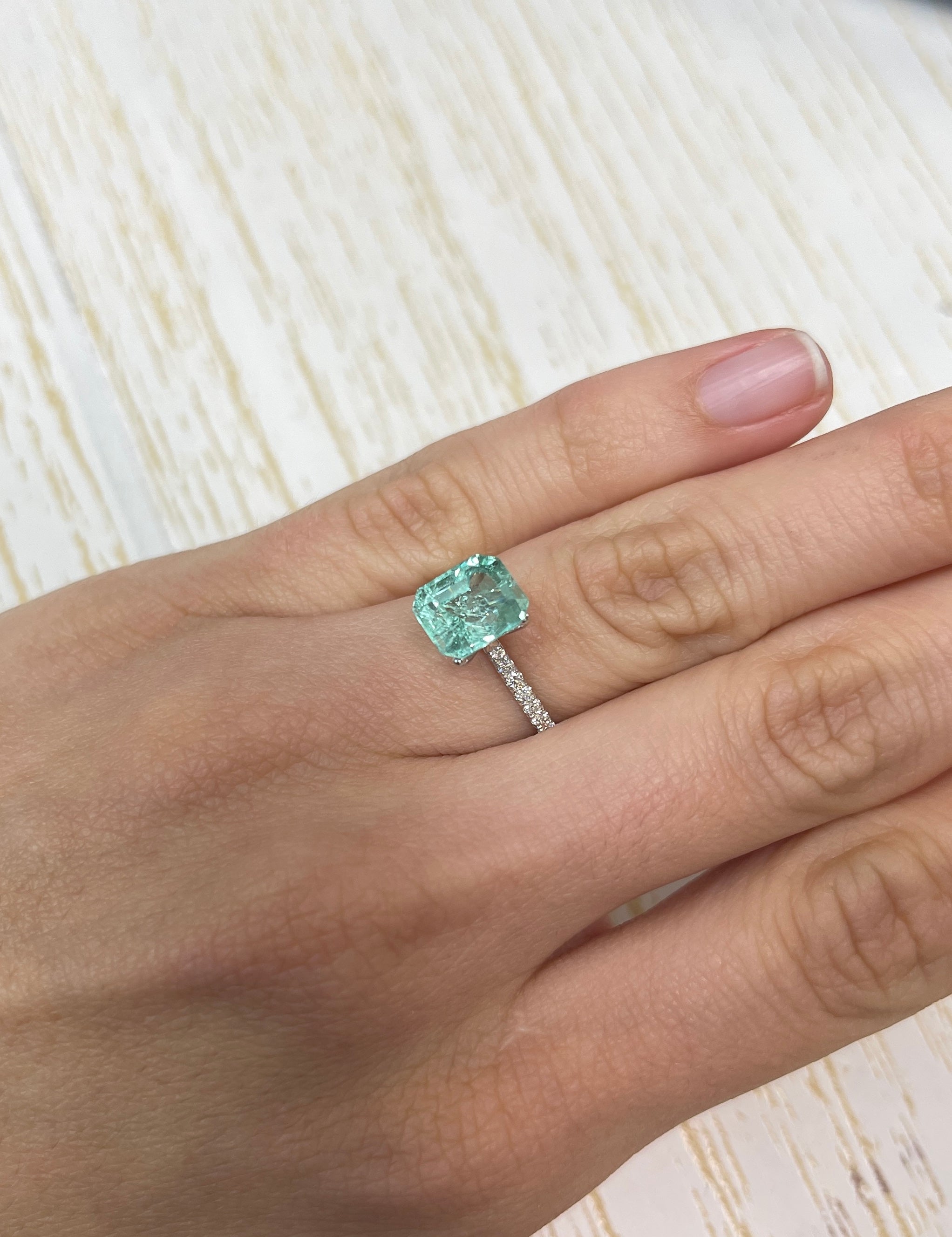 2.87 Carat 9x8mm Seafoam Green Natural Loose Colombian Emerald Gemstone - Emerald Cut for Jewelry Making, Engagement Rings & Luxury Gifts