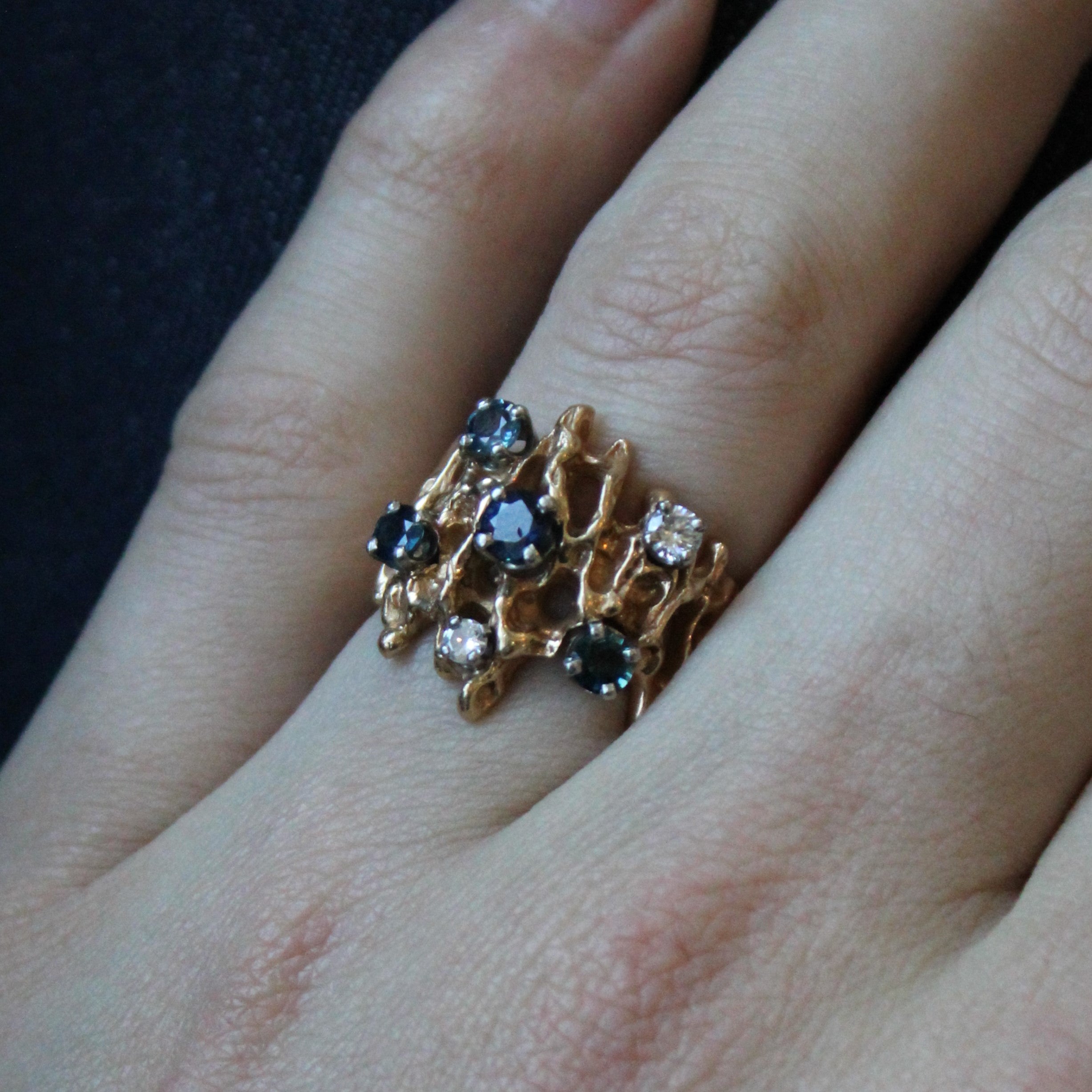 Elegant Abstract Sapphire and Diamond Ring - 0.90ctw Gemstone with 0.16ctw Diamonds - Size 7.75 - Perfect for Engagement, Anniversary & Special Occasion Gifts