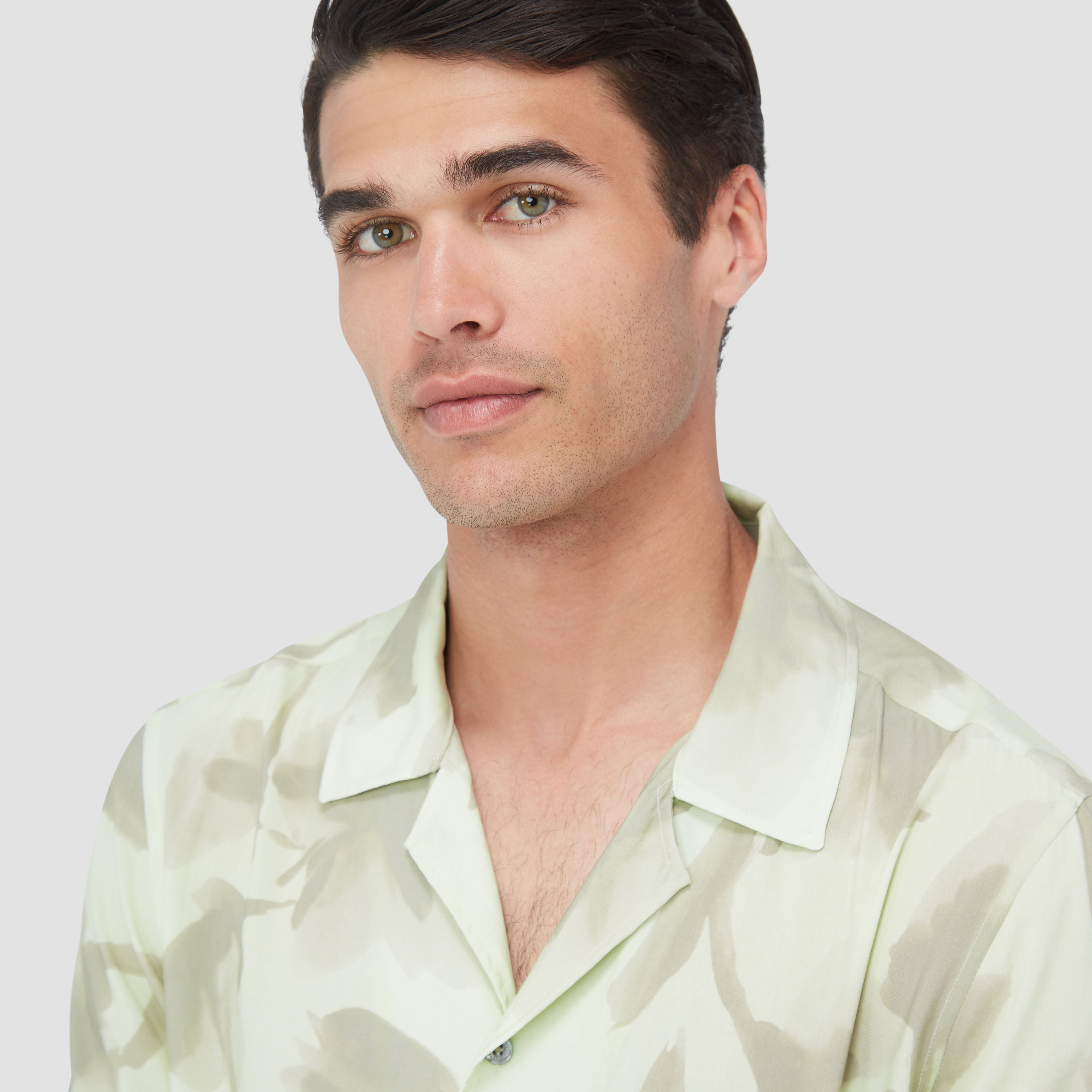 Jackson Floral Print Short Sleeve Camp Shirt for Men - Casual Summer Hawaiian Shirt for Beach Vacation, Party & Outdoor Activities