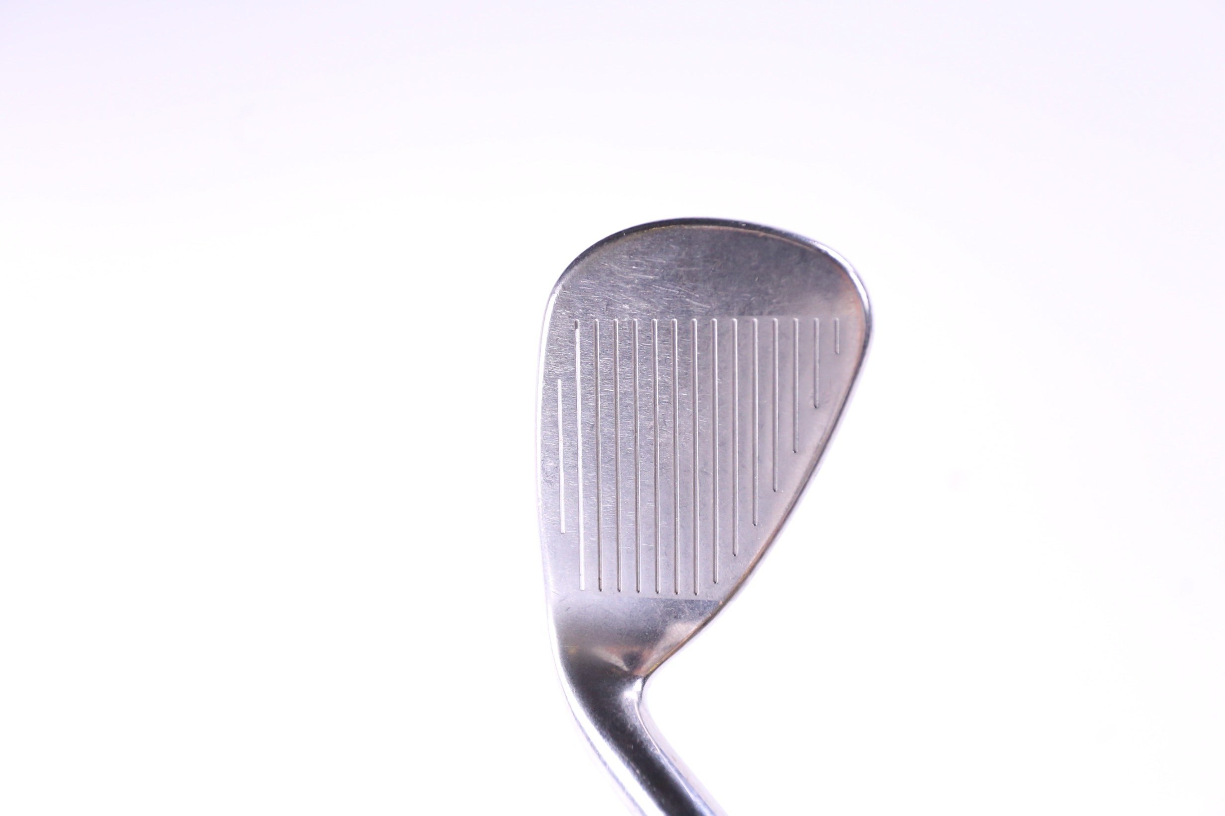Used Callaway Steelhead XR 9 Iron Right Handed Regular Flex Golf Club - Perfect for Mid-Handicap Players & Driving Range Practice