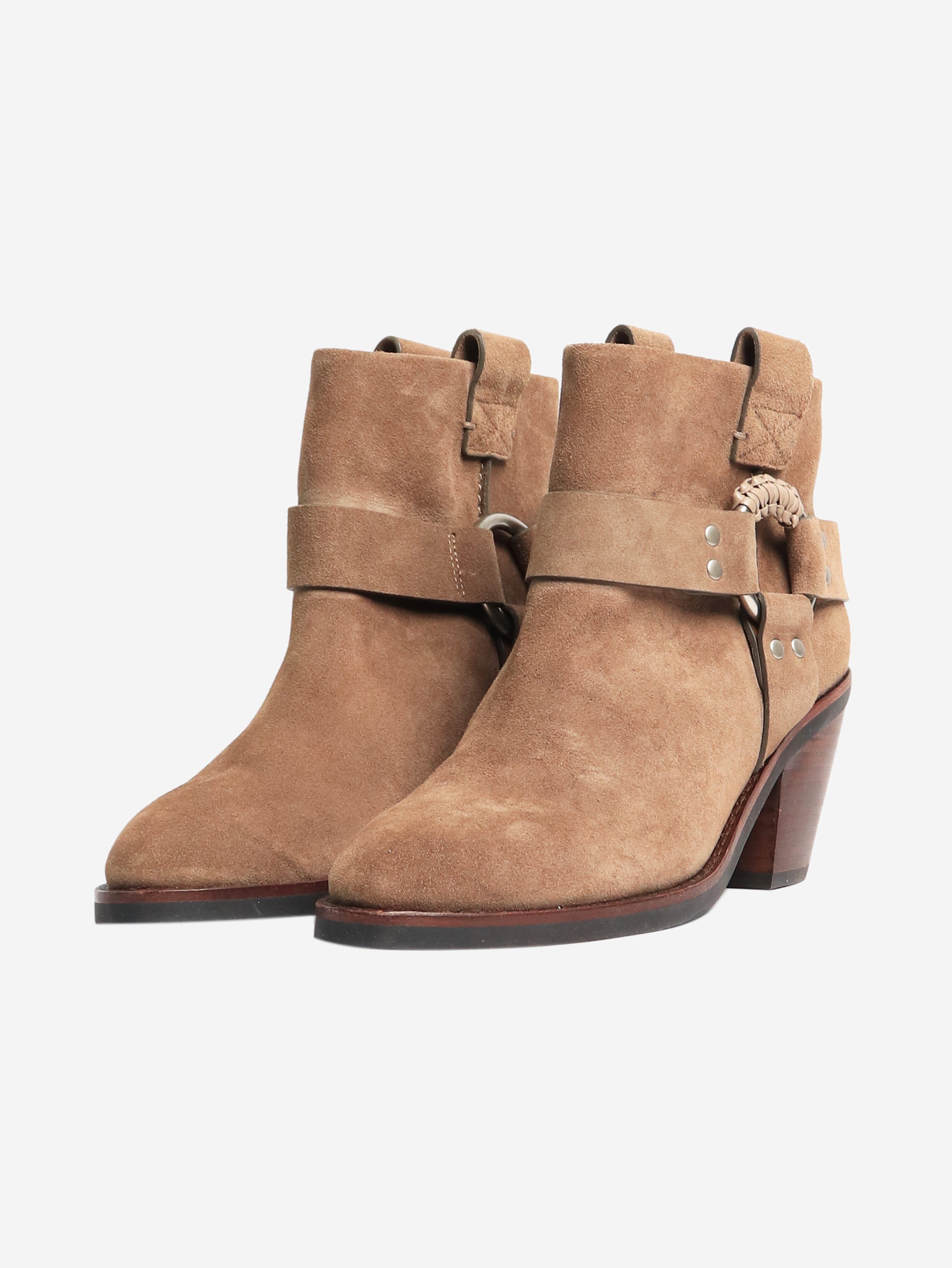 Stylish Brown Suede Ankle Boots for Women - EU 41 (UK 8) - Perfect for Fall Fashion, Casual Outfits & Everyday Wear