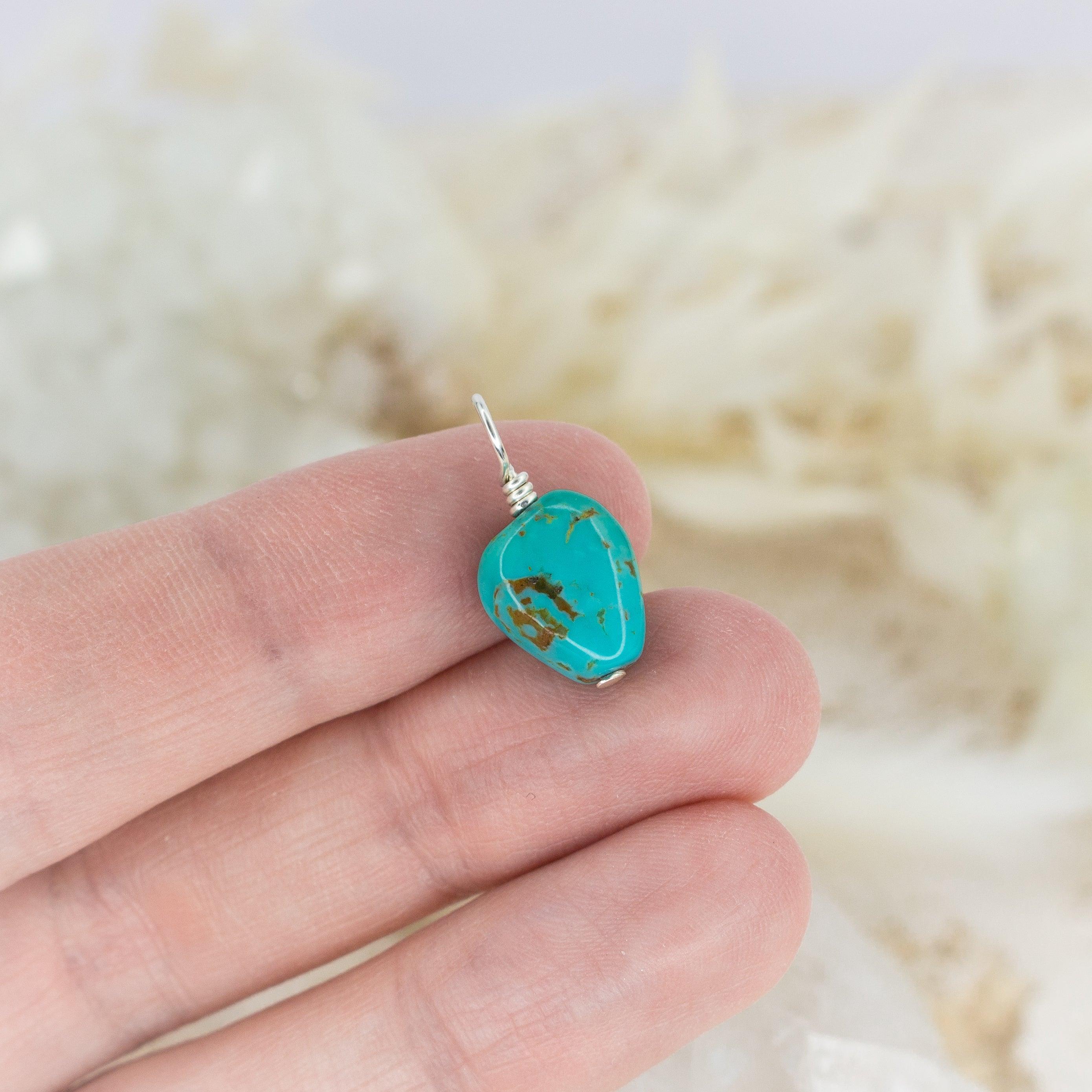 Natural Raw Turquoise Crystal Pendant Necklace - Handmade Boho Jewelry for Women, Spiritual Healing Stone Gift for Meditation & Yoga