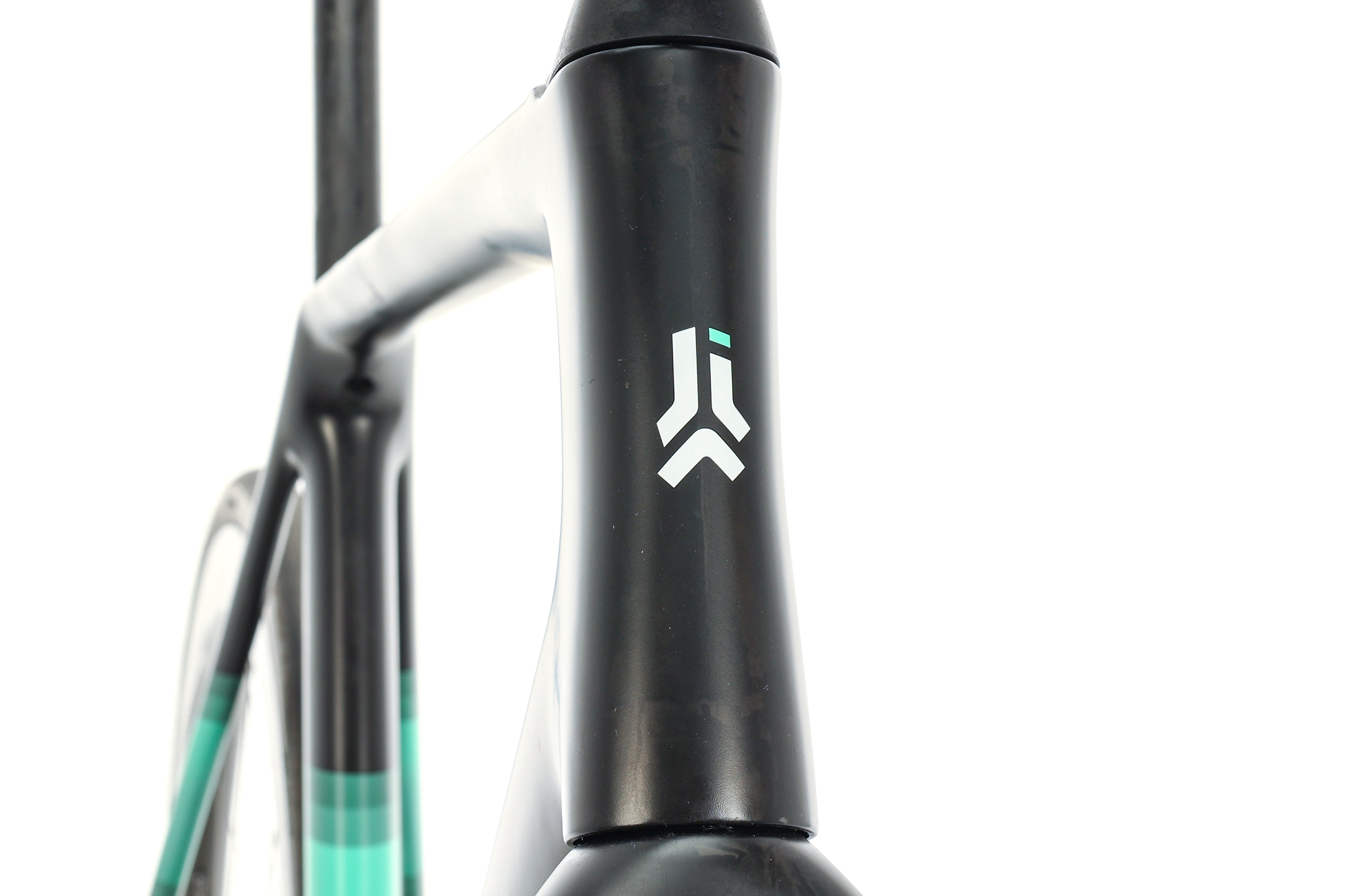 ARC8 Escapee Disc Road Bike 2019 - 60cm Lightweight Carbon Frame for Speed & Endurance | Perfect for Racing, Commuting & Long-Distance Cycling