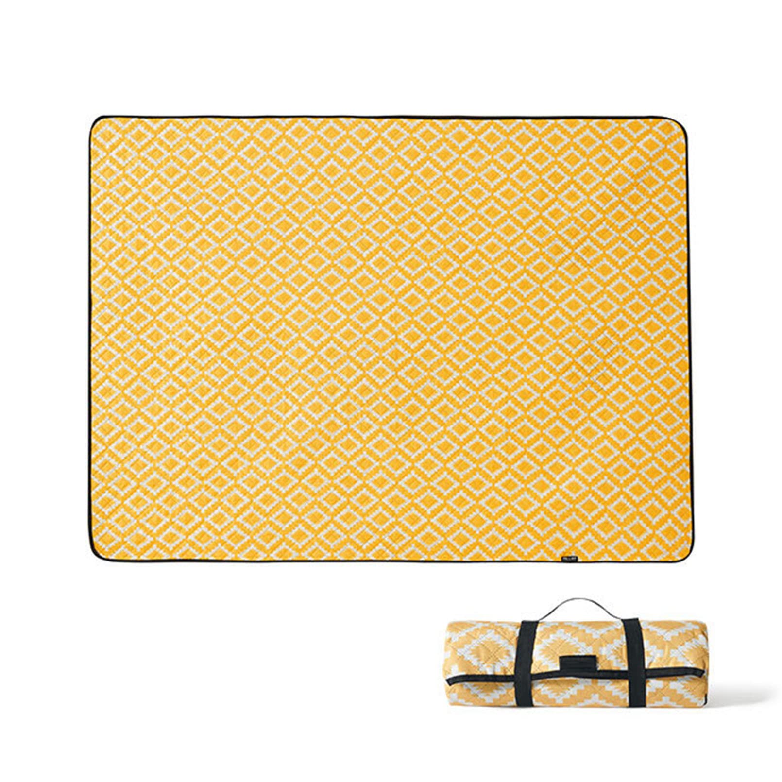 Waterproof Picnic Blanket - Large Outdoor Blanket for Beach, Camping & Park - Moisture Proof & Easy to Clean Picnic Mat - Soft Thick Patio Rug for Garden, Backyard & Picnic Parties