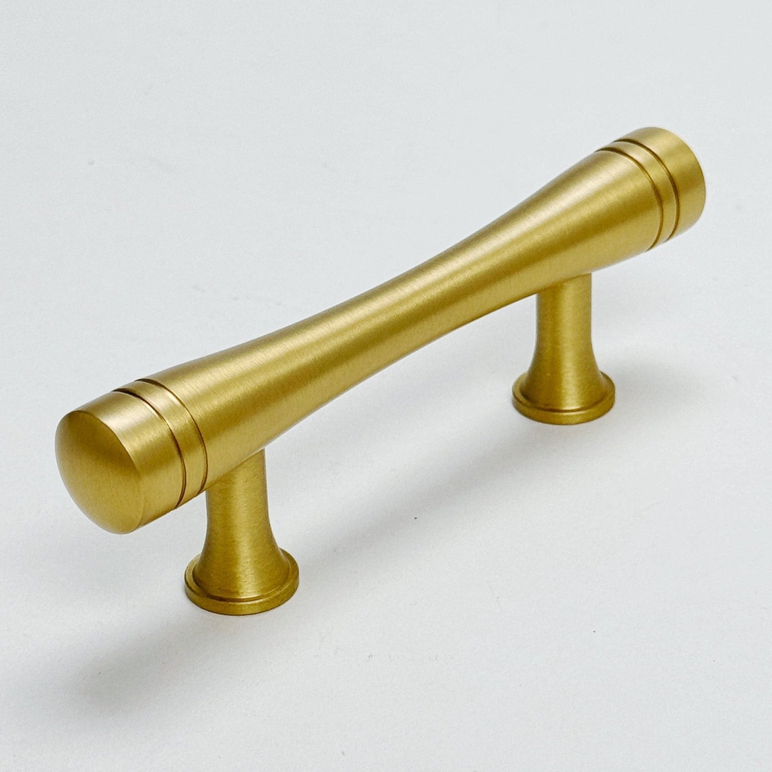Elegant Satin Brass Cabinet Knobs & Drawer Pulls - Vintage Style Hardware for Kitchen, Bathroom & Furniture Upgrade