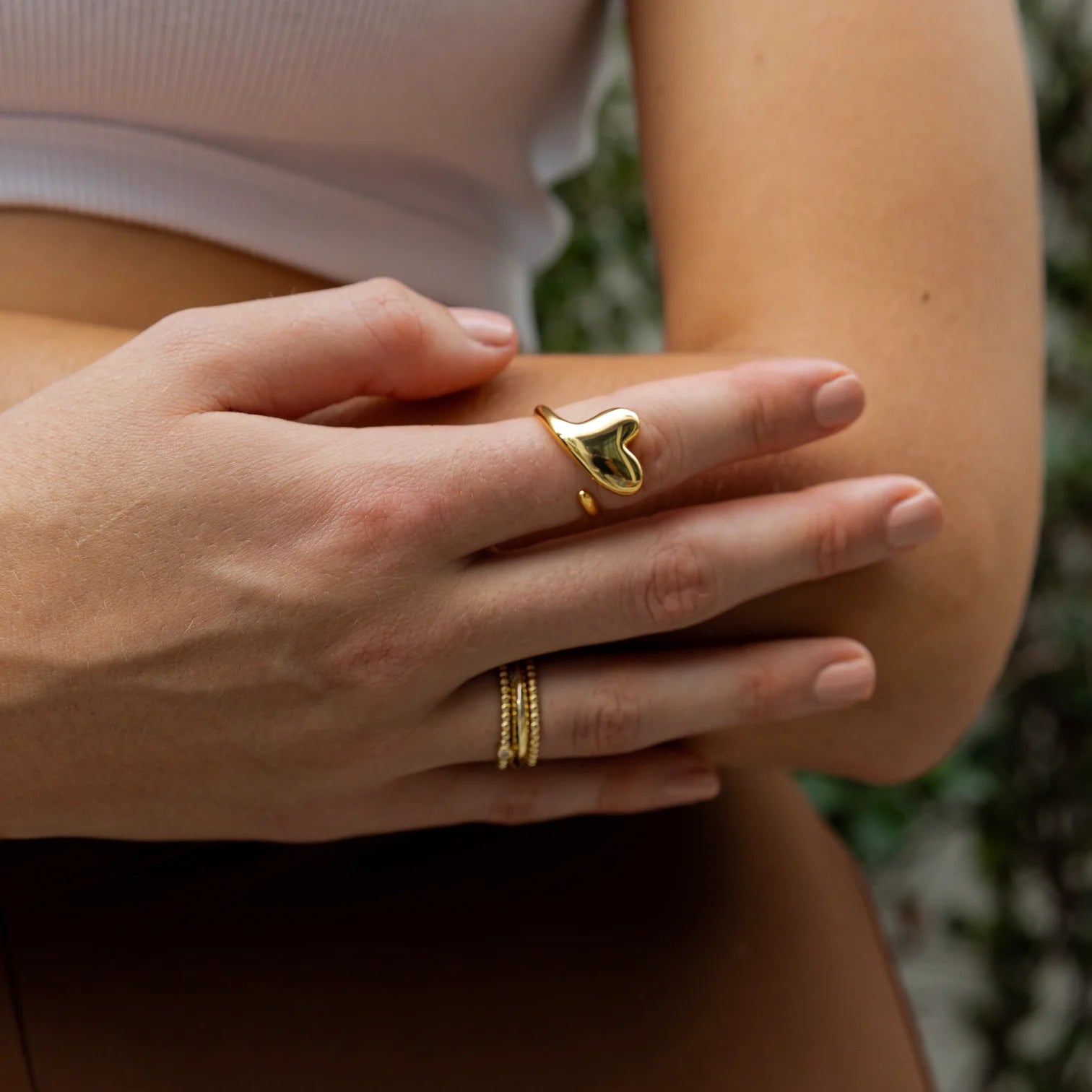 Sweetheart Ring for Women - Elegant Heart-Shaped Jewelry Gift for Valentine's Day, Anniversary & Romantic Occasions