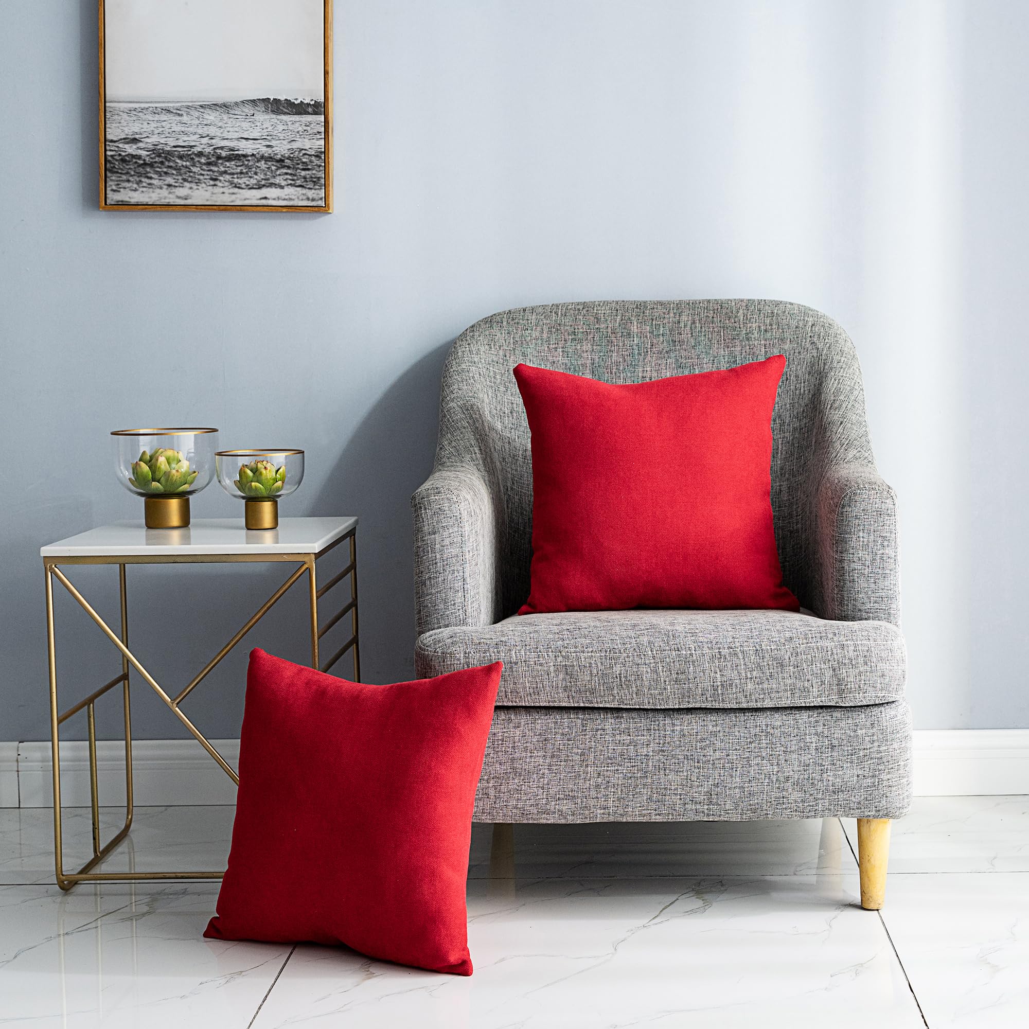 Stellhome Red Christmas Throw Pillow Covers 18x18 Inch - Soft Square Cushion Covers for Sofa, Bed, Bench - Holiday Home Decor (Pack of 2) - Perfect for Living Room, Bedroom & Seasonal Festive Decorations