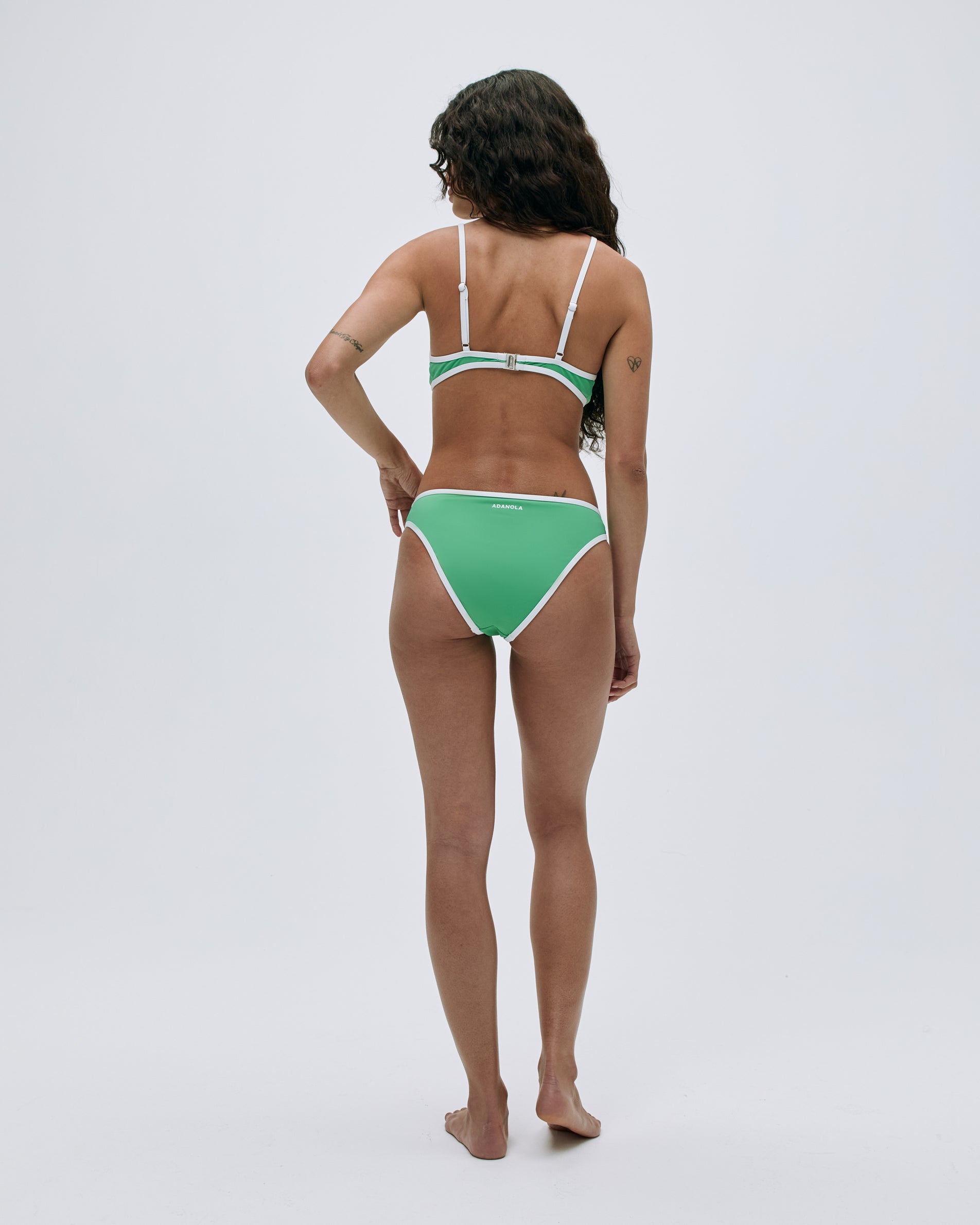 Stylish Contrast Triangle Bikini Top in Jade Green & Marshmallow White - Perfect for Beach Vacations, Pool Parties & Summer Getaways