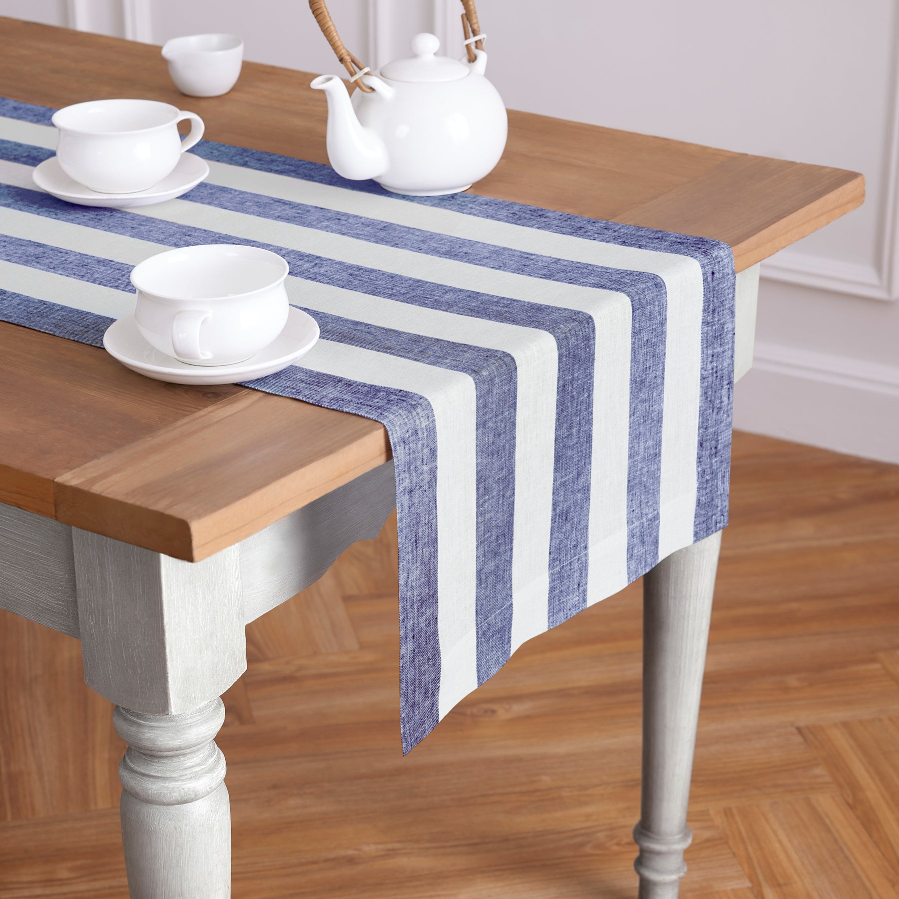 Stylish Cabana Stripe Table Runner - 18 Inch Wide Cotton Decorative Dining Table Cover for Summer Parties & Outdoor Events