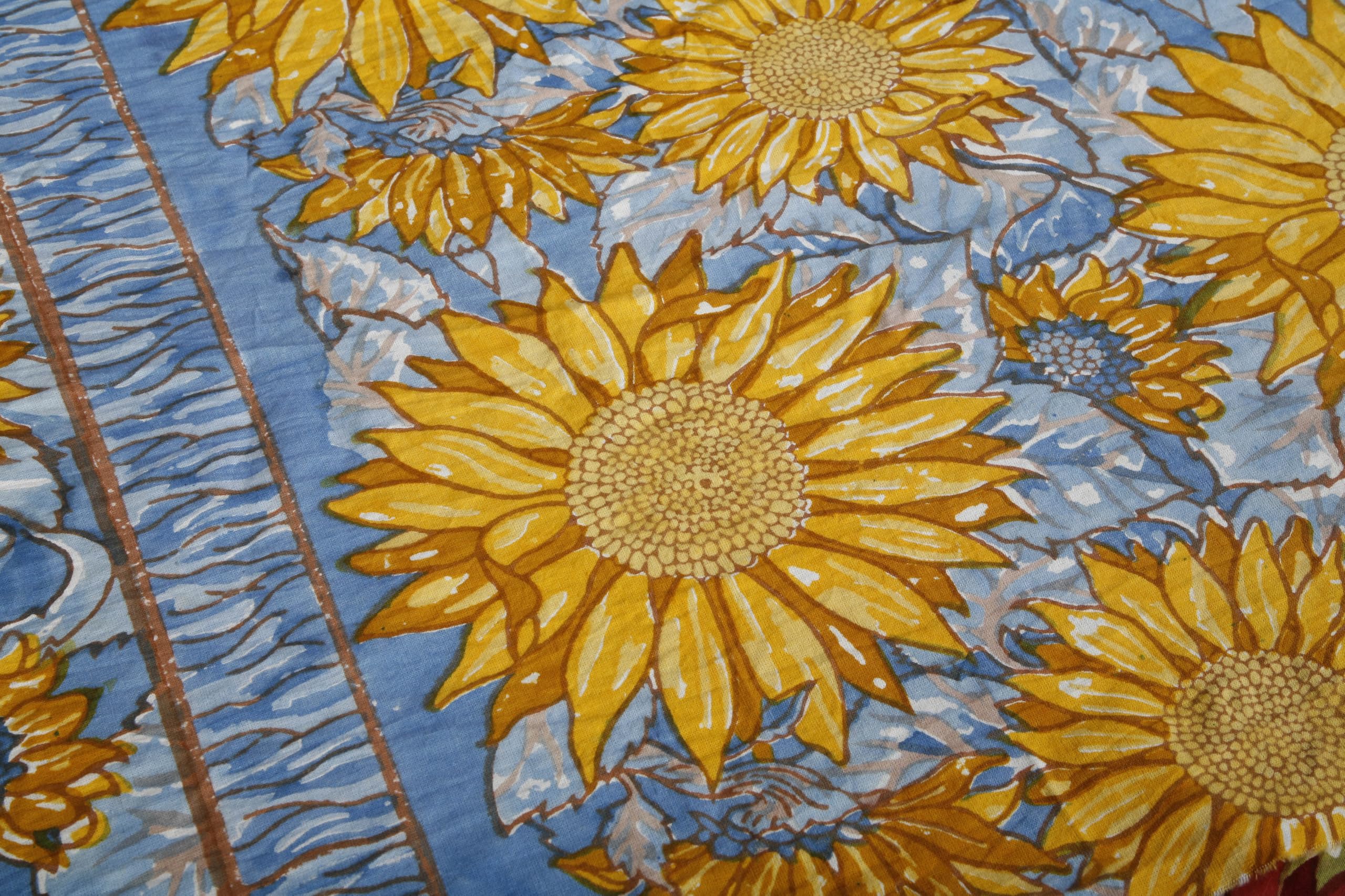 Premium Sunflower Placemats Set of 6 - 15x18 Inch Waterproof Table Mats in Yellow & Blue for Dining Room Decor, Kitchen Table Setting, and Outdoor Picnics