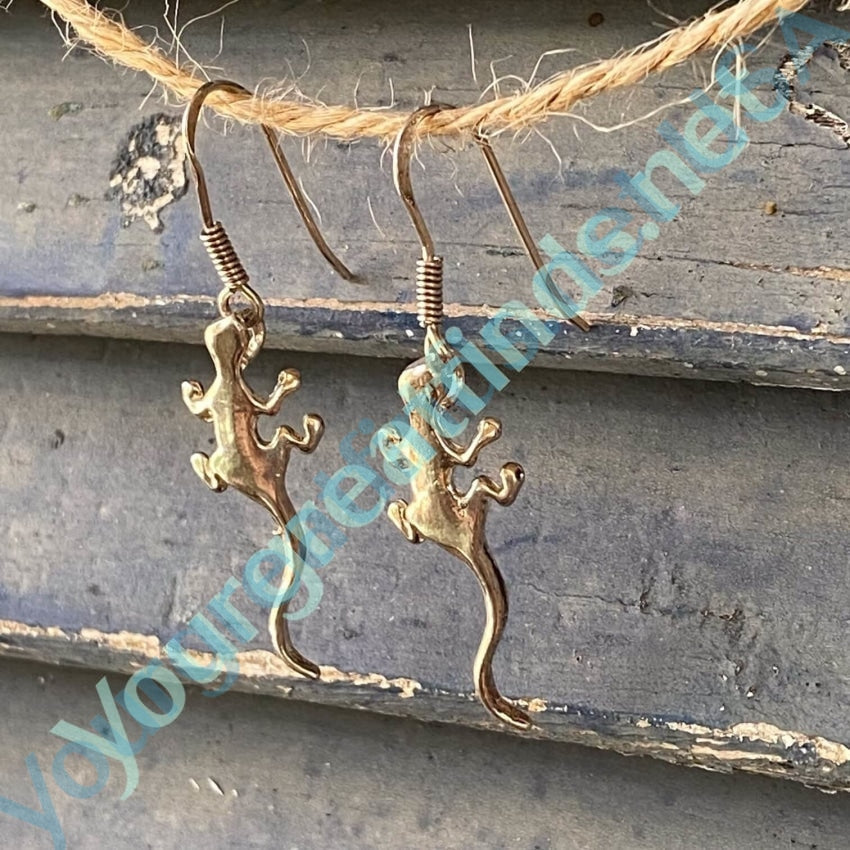 Sterling Silver Lizard Stud Earrings for Women - Hypoallergenic Dangle Ear Jewelry - Perfect for Casual Wear, Parties & Gifts