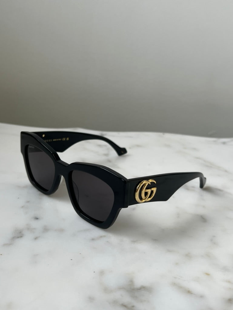 Gucci GG1422S Black Thick Rim Cat Eye Sunglasses for Women - Stylish UV Protection Shades for Outdoor, Beach & Fashion Accessories